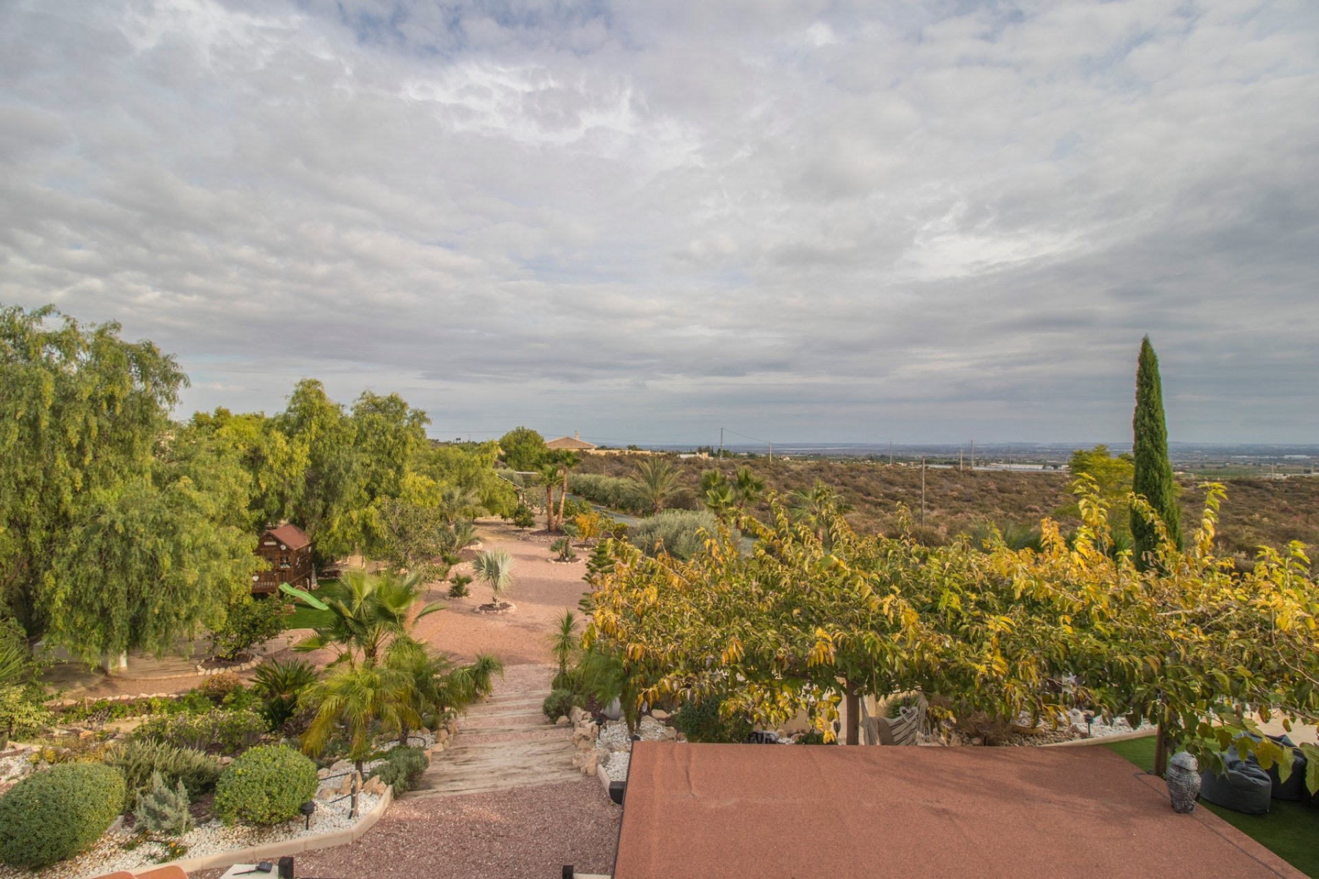 Resale - Country Property -
Albatera