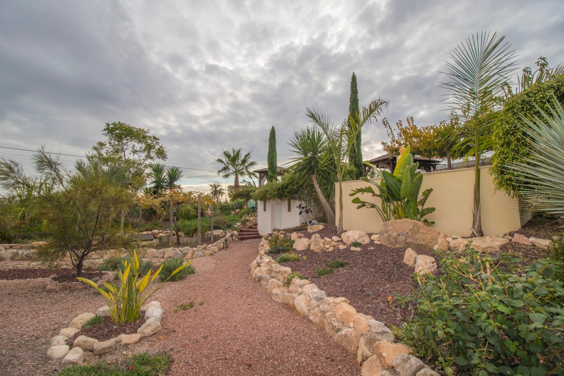 Resale - Country Property -
Albatera