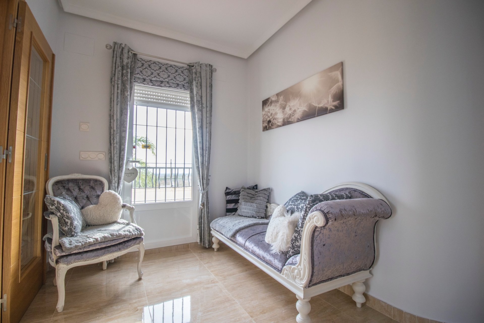 Resale - Country Property -
Albatera