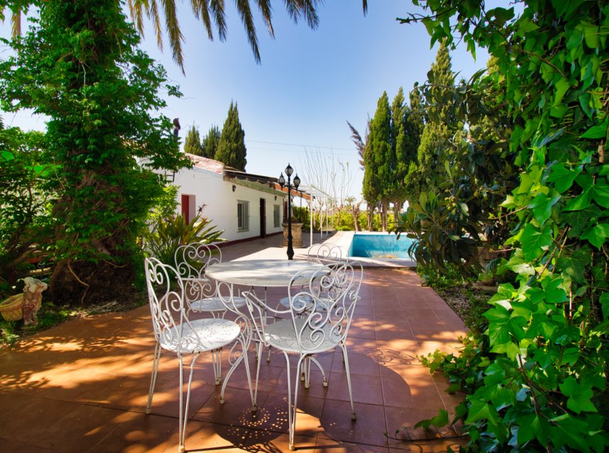 Resale - Country Property -
Albatera