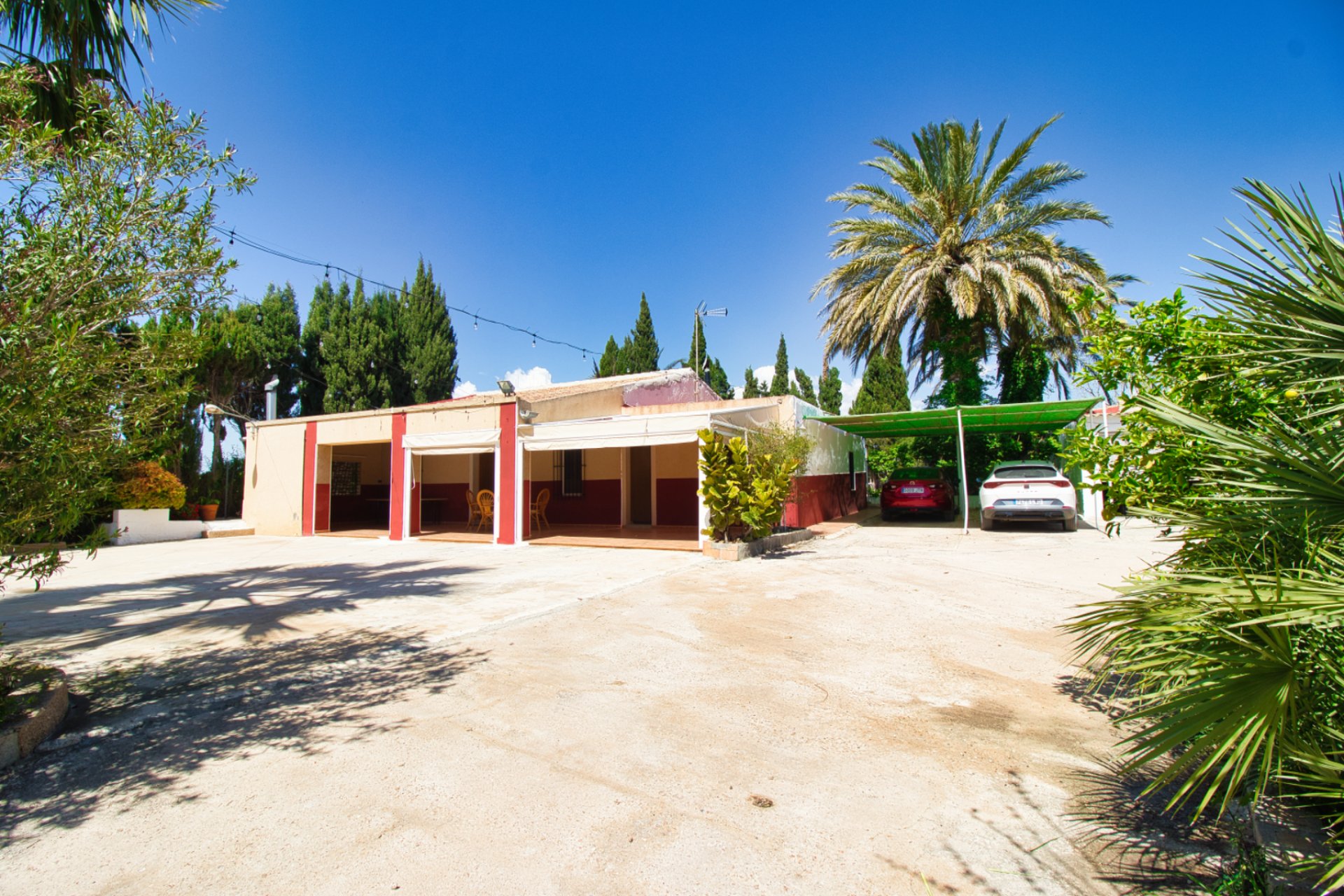 Resale - Country Property -
Albatera