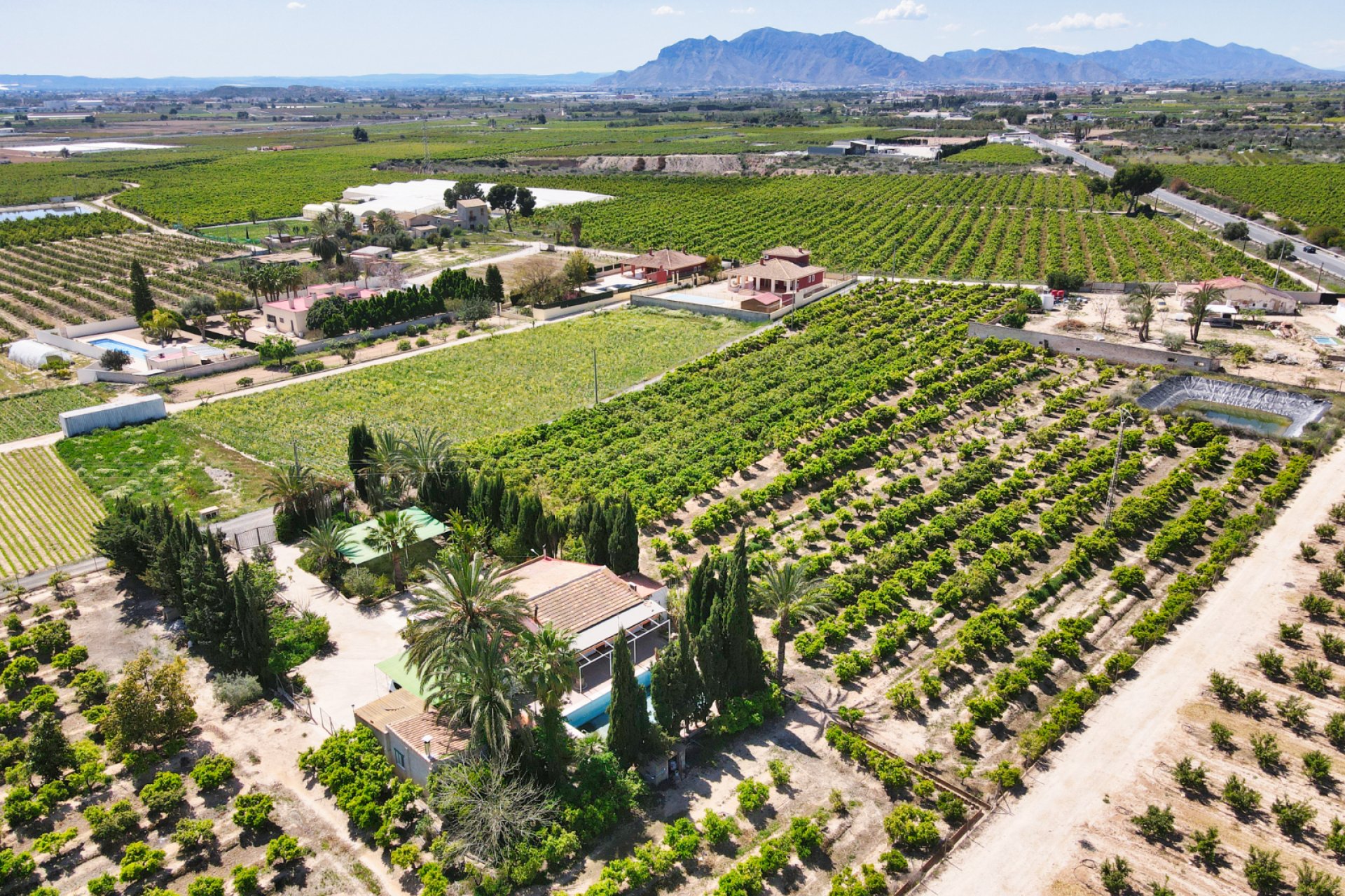 Resale - Country Property -
Albatera