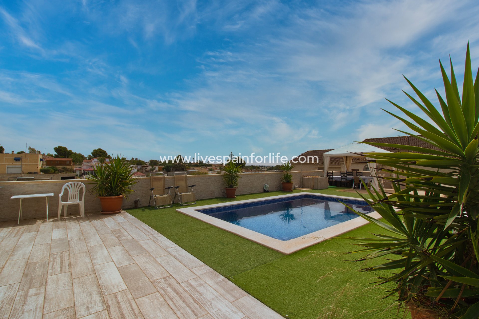 Resale - Country Property -
Albatera