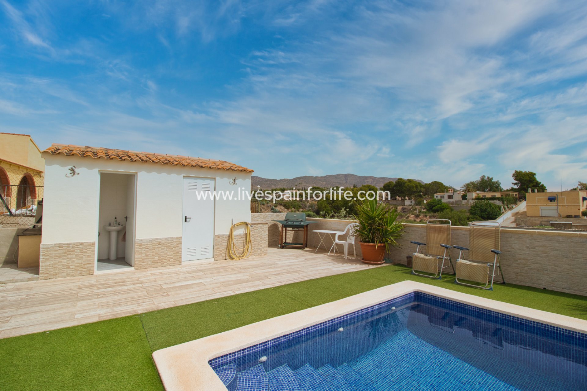 Resale - Country Property -
Albatera