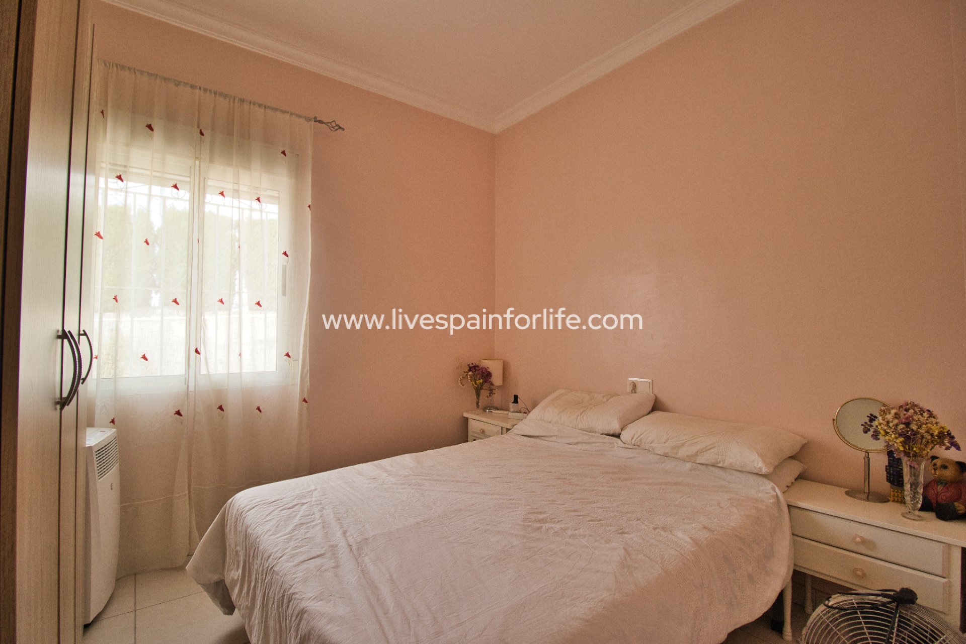 Resale - Country Property -
Albatera