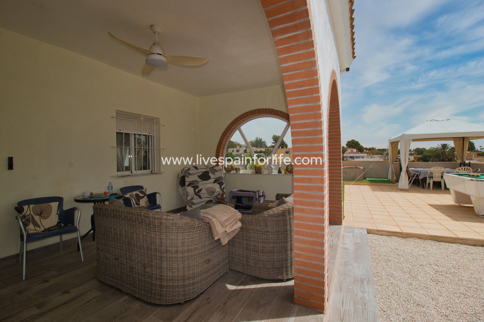 Resale - Country Property -
Albatera