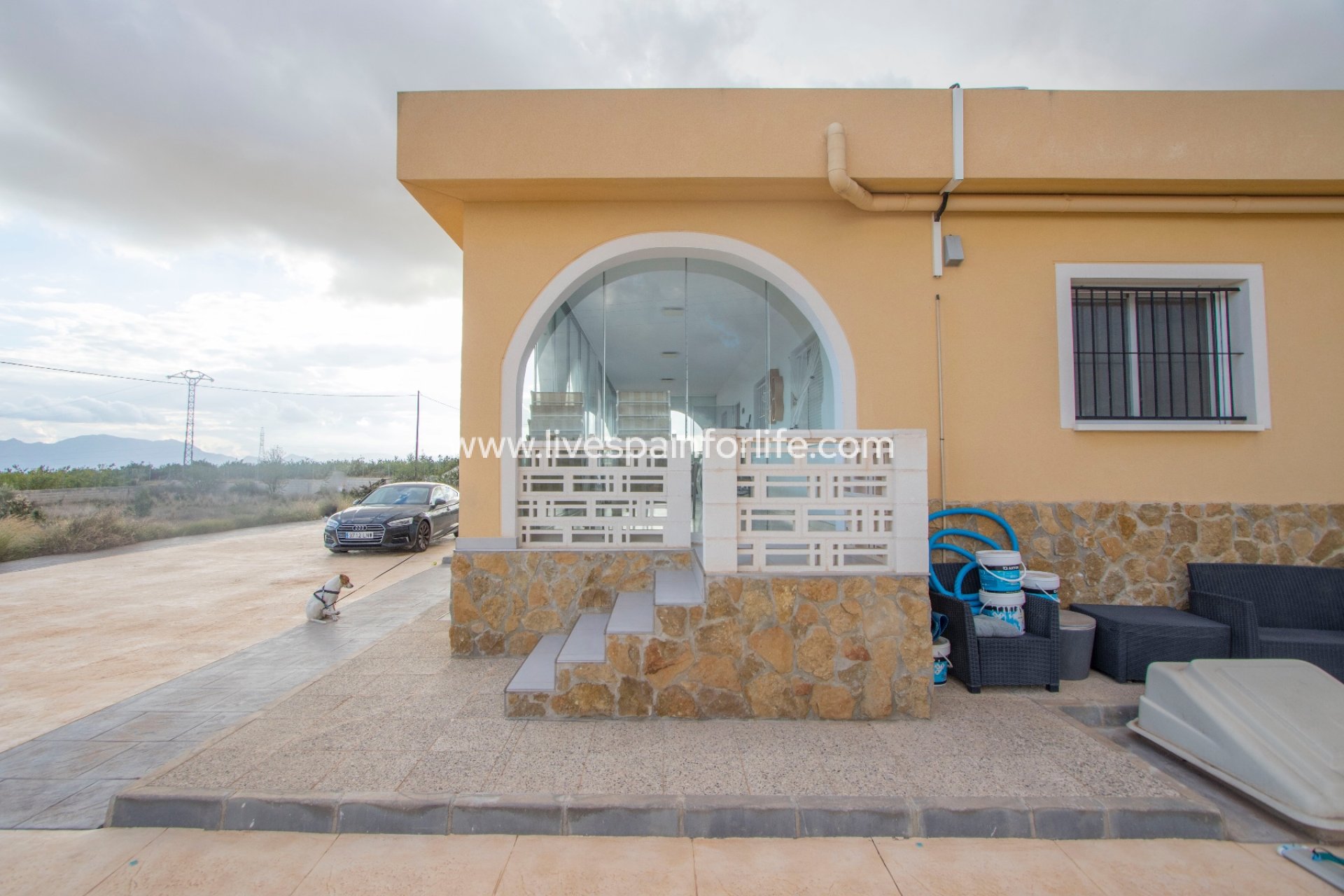 Resale - Country Property -
Albatera