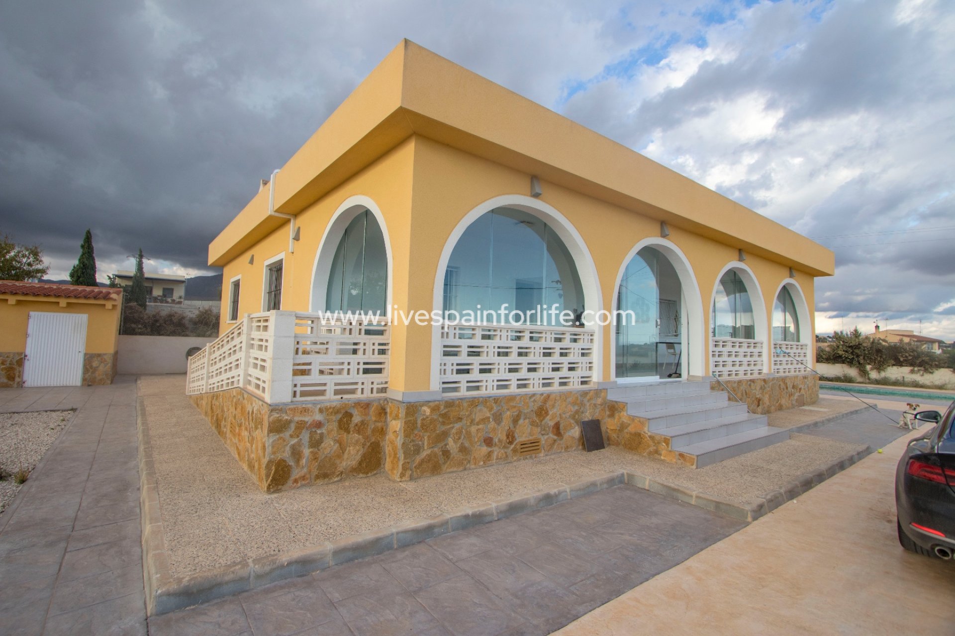 Resale - Country Property -
Albatera