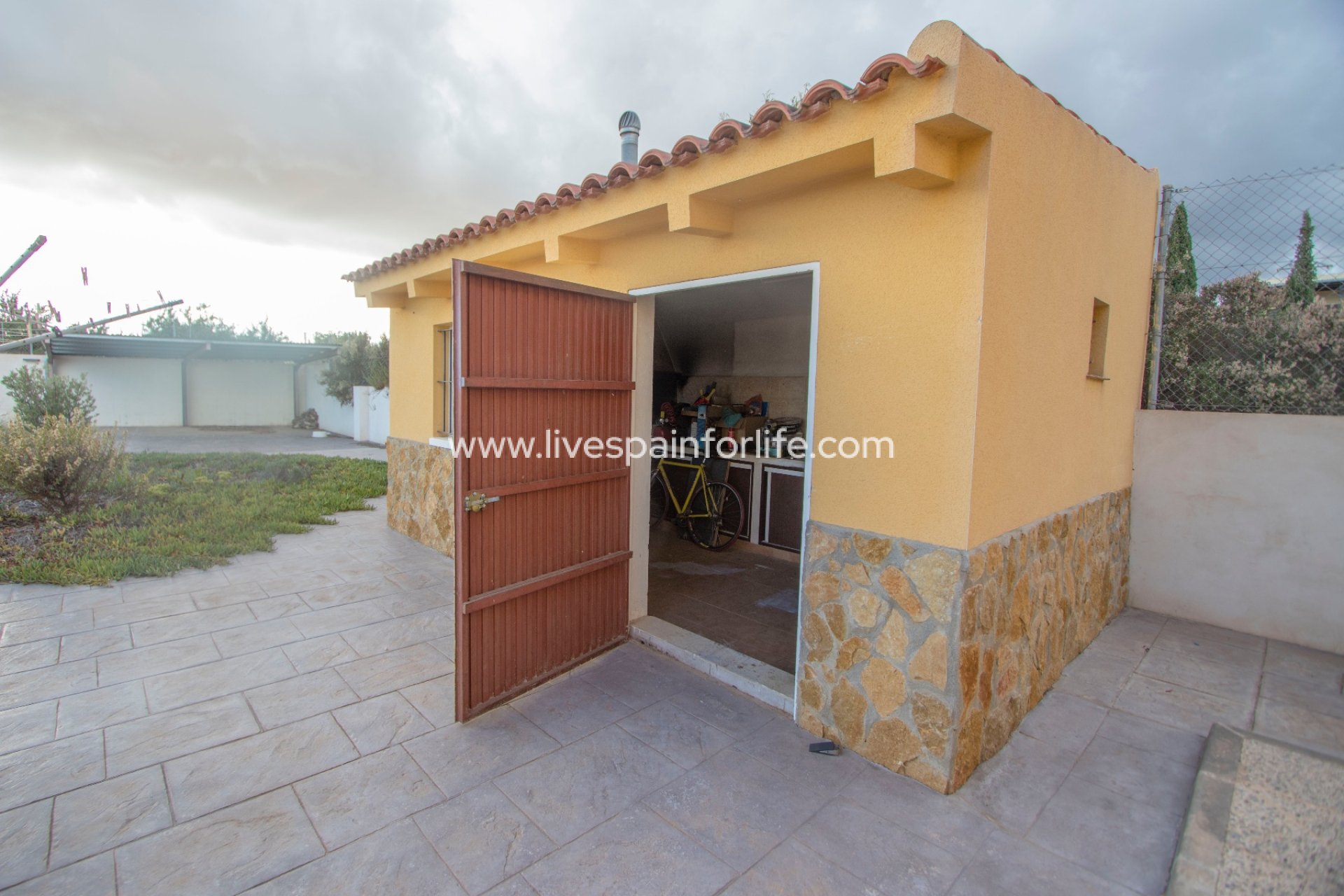 Resale - Country Property -
Albatera
