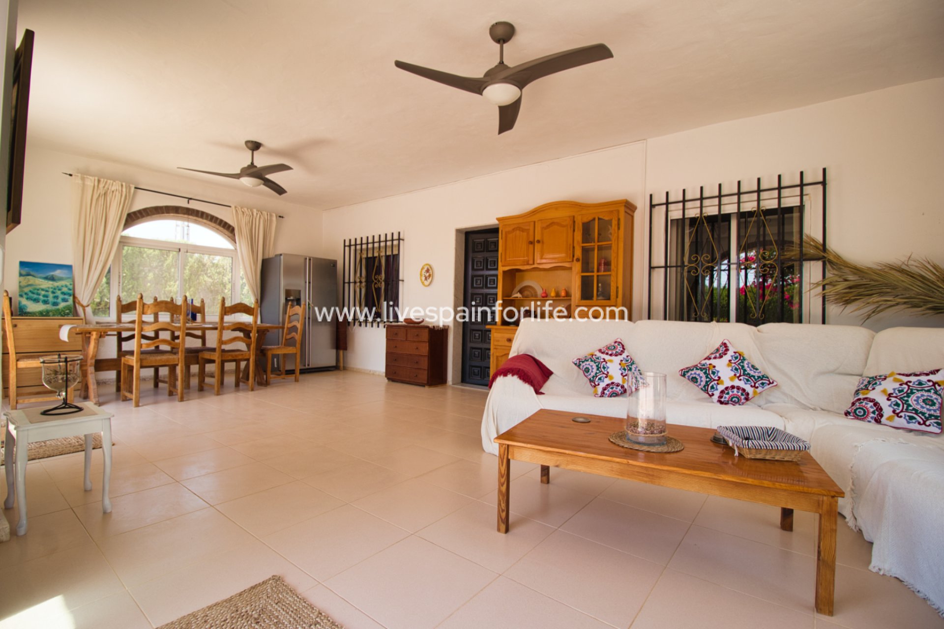 Resale - Country Property -
Albatera