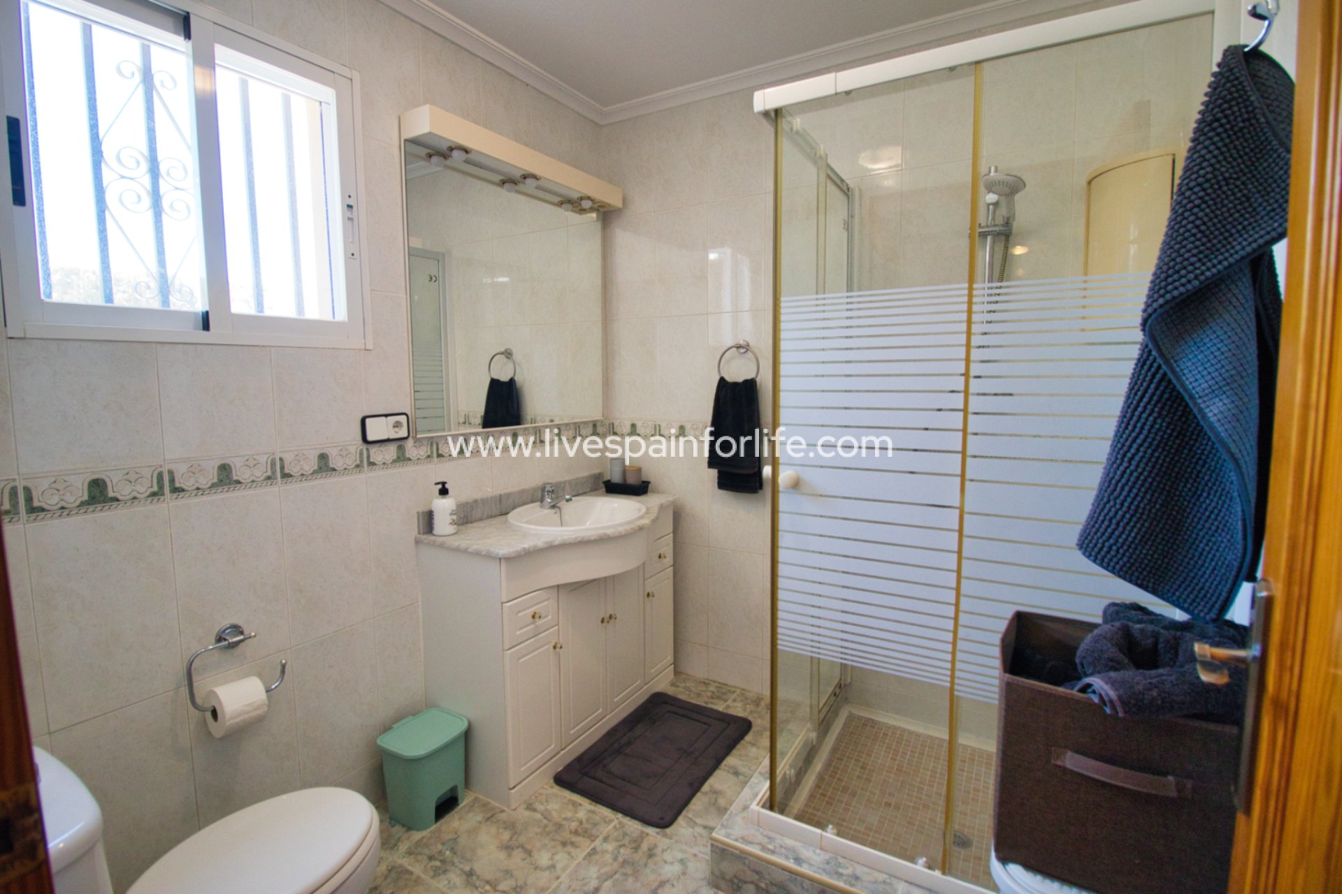 Resale - Country Property -
Albatera