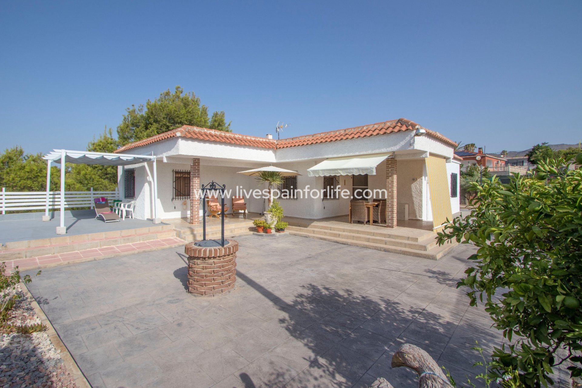 Resale - Country Property -
Albatera