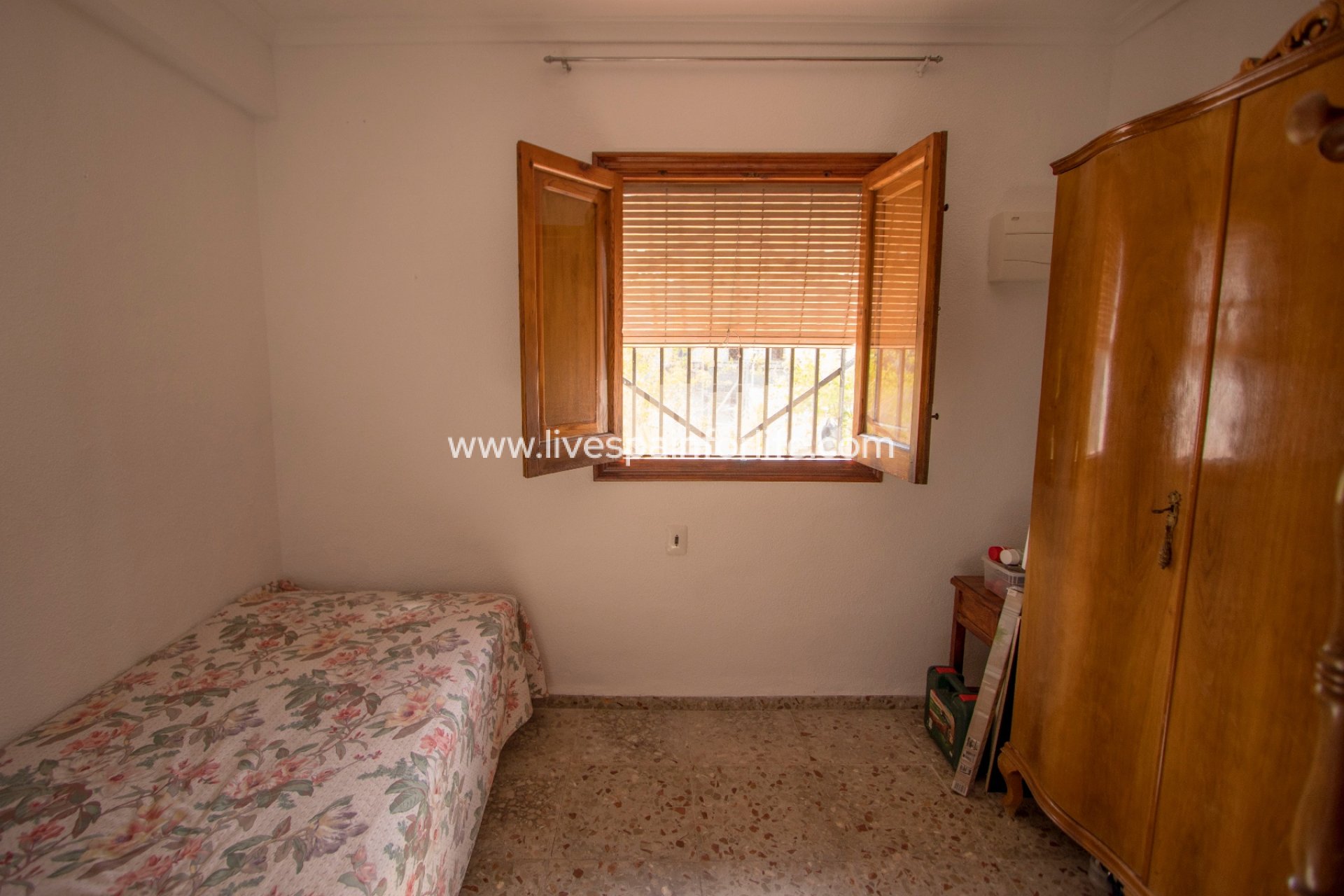 Resale - Country Property -
Albatera