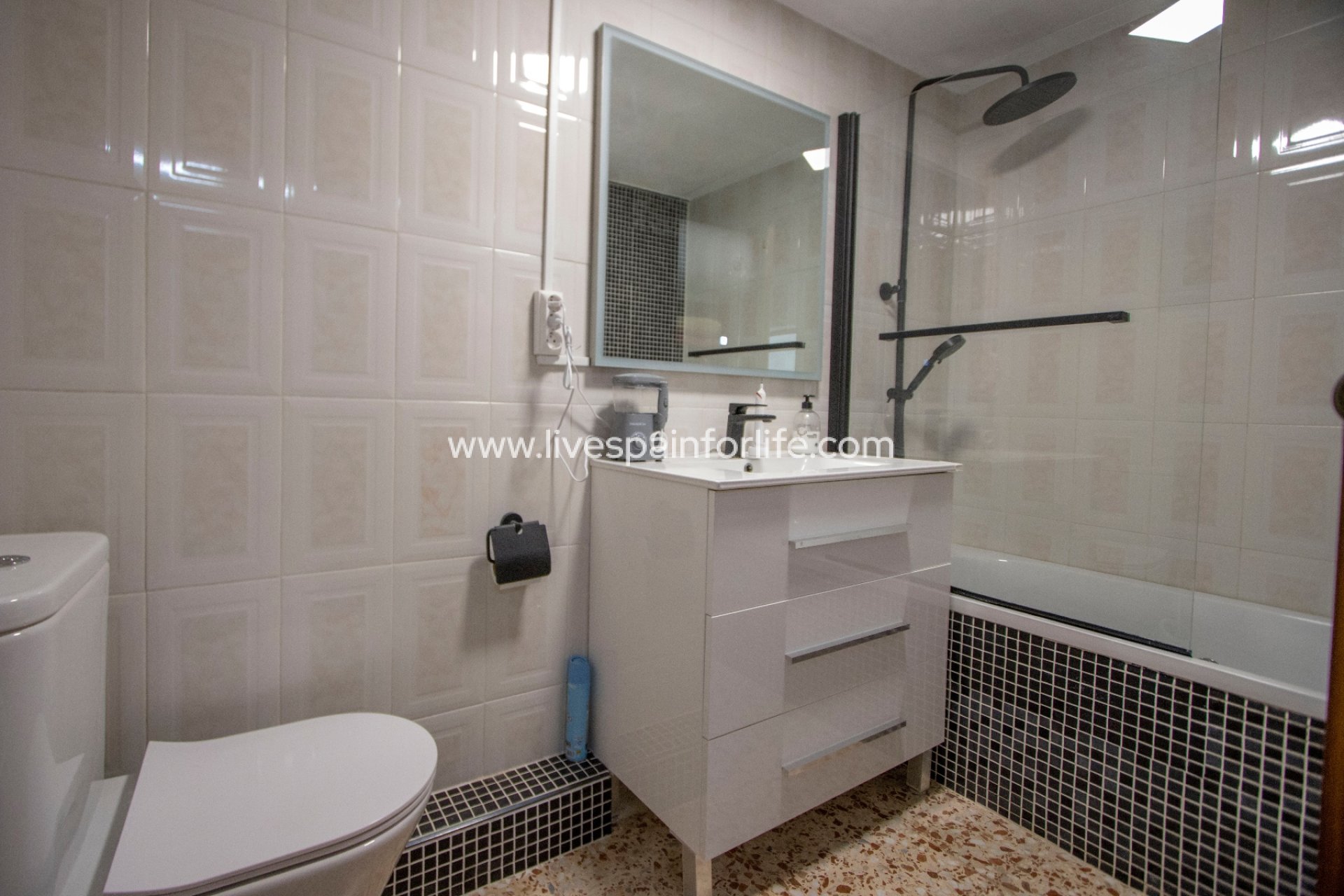 Resale - Country Property -
Albatera