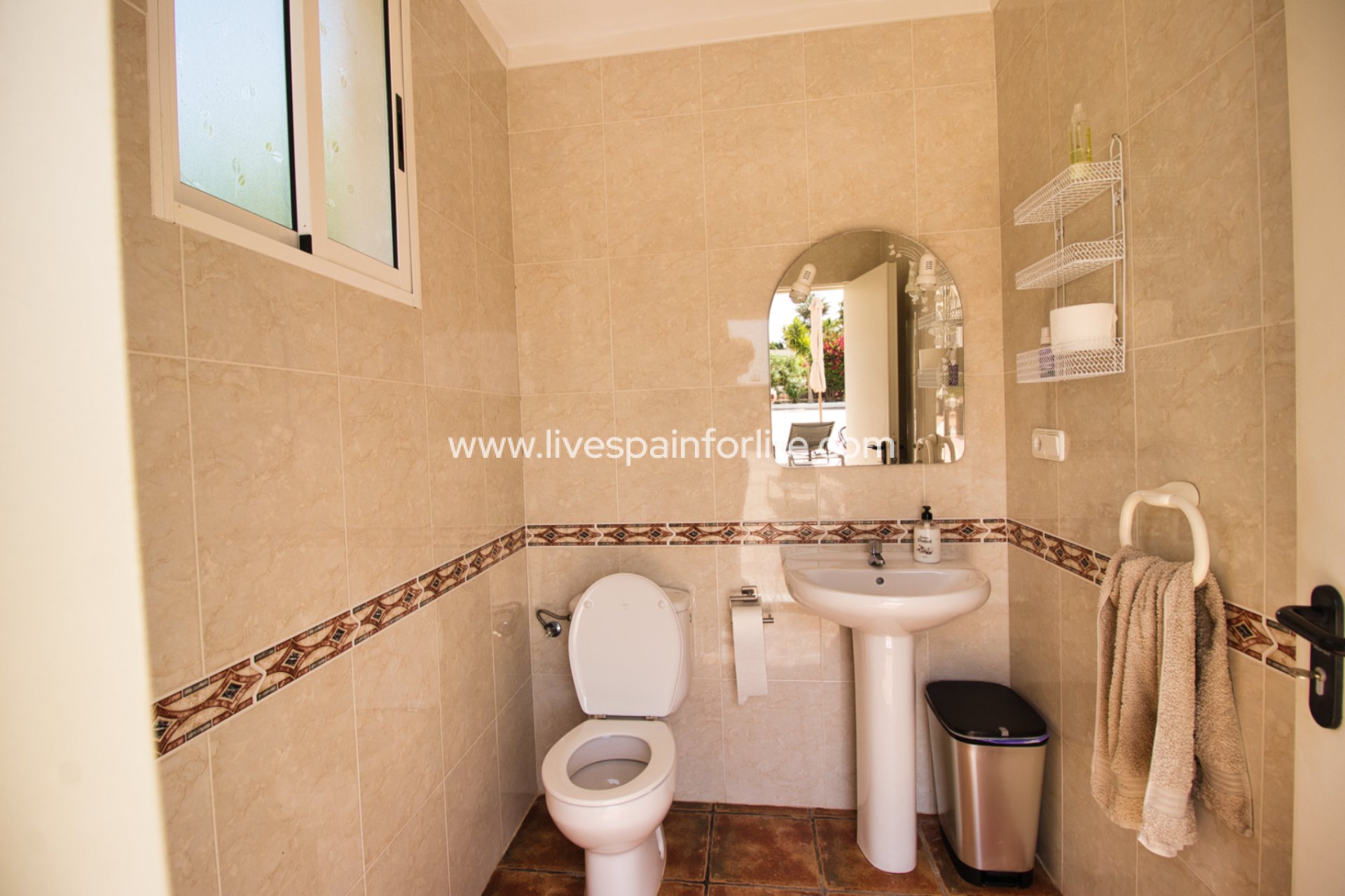 Resale - Country Property -
Albatera