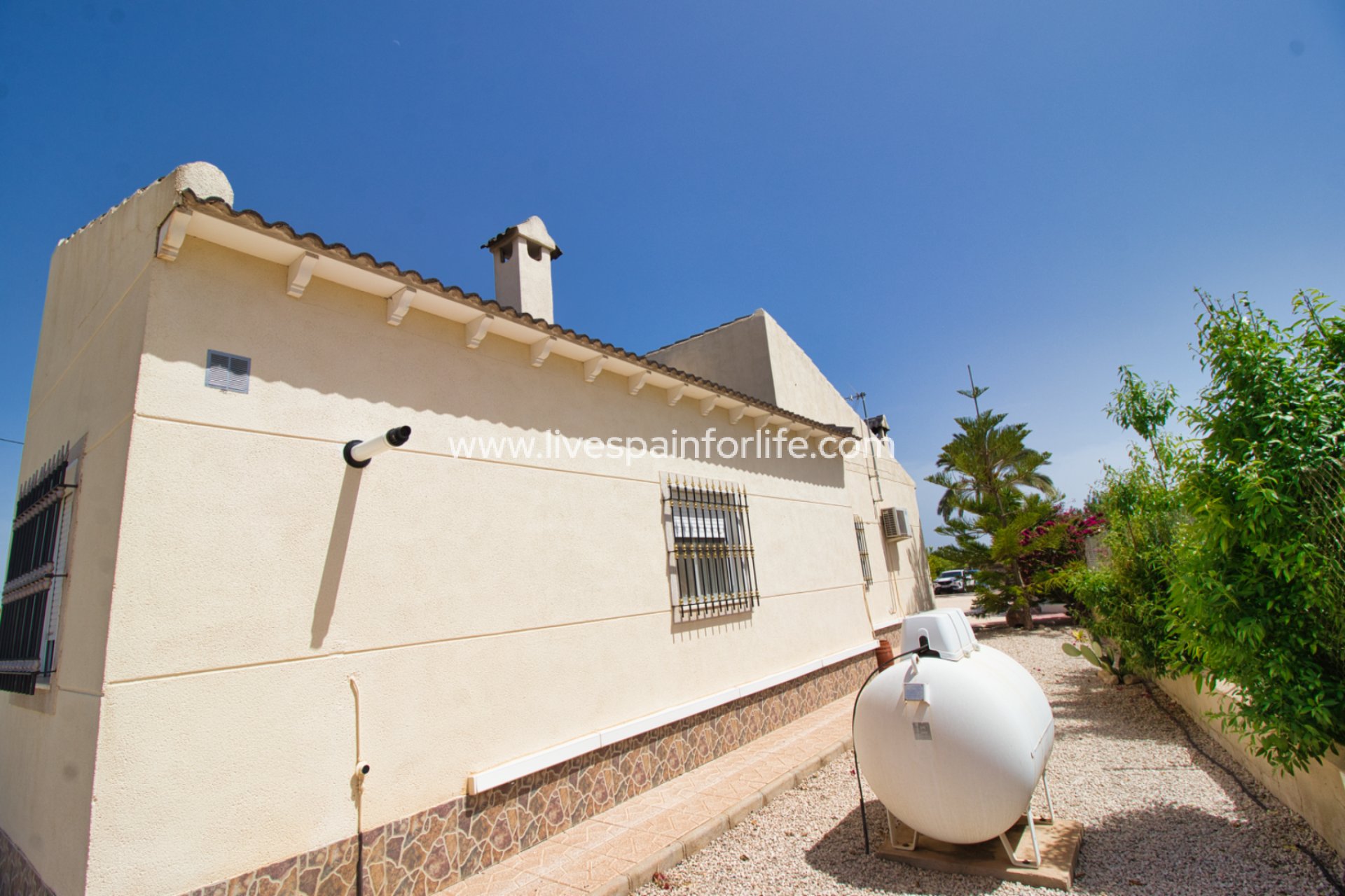 Resale - Country Property -
Albatera