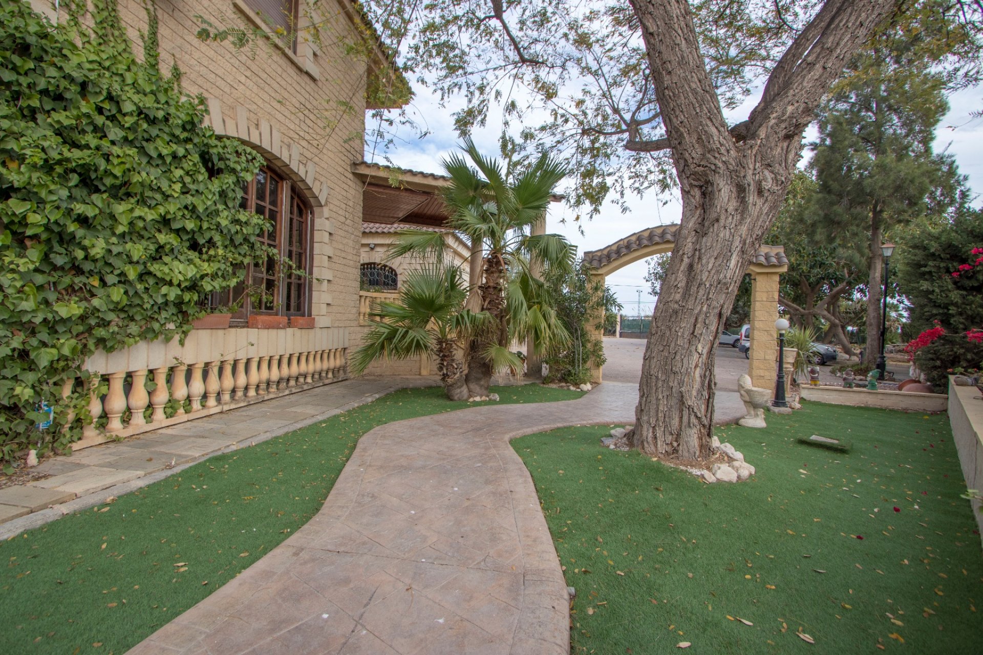 Resale - Country Property -
Albatera