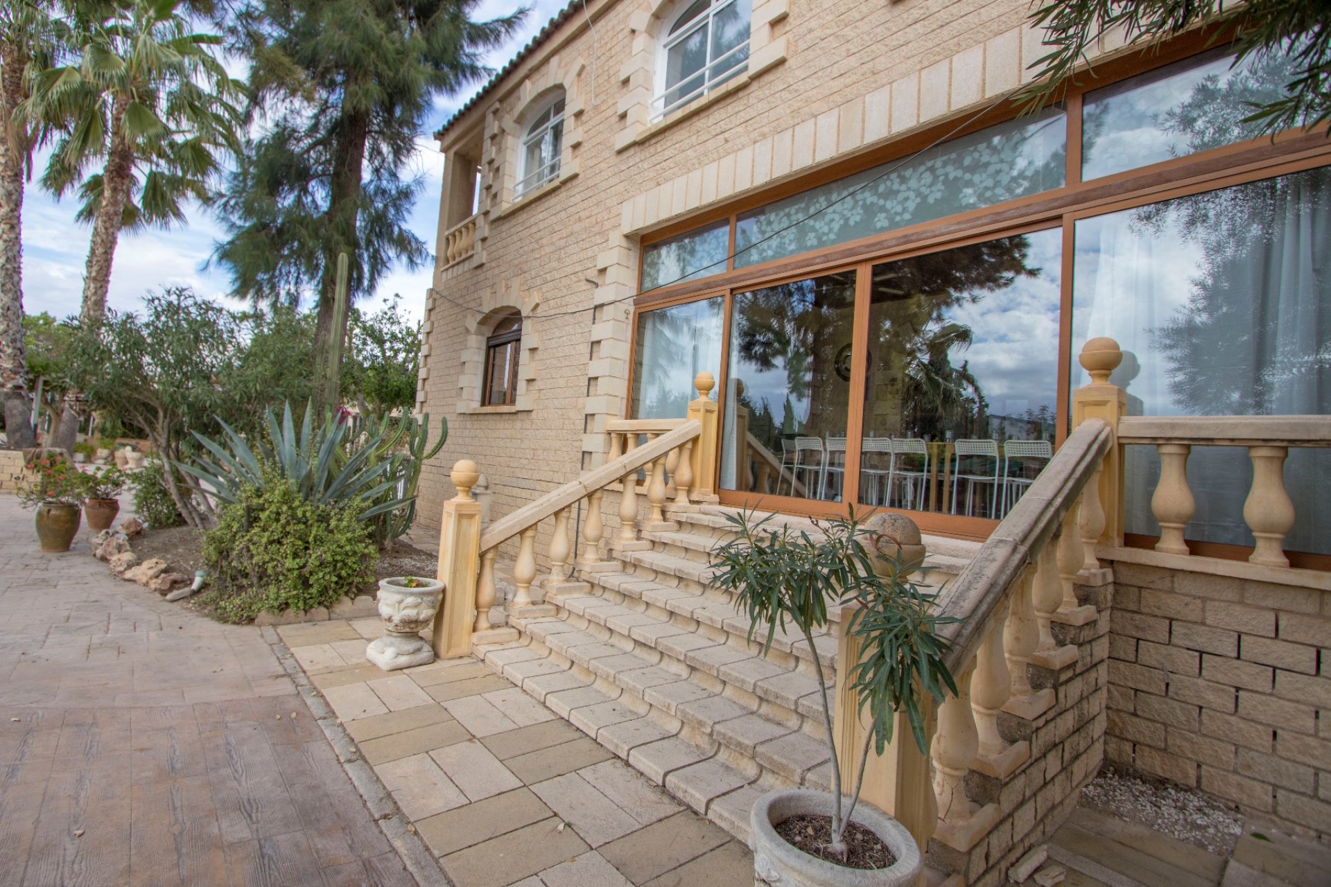 Resale - Country Property -
Albatera