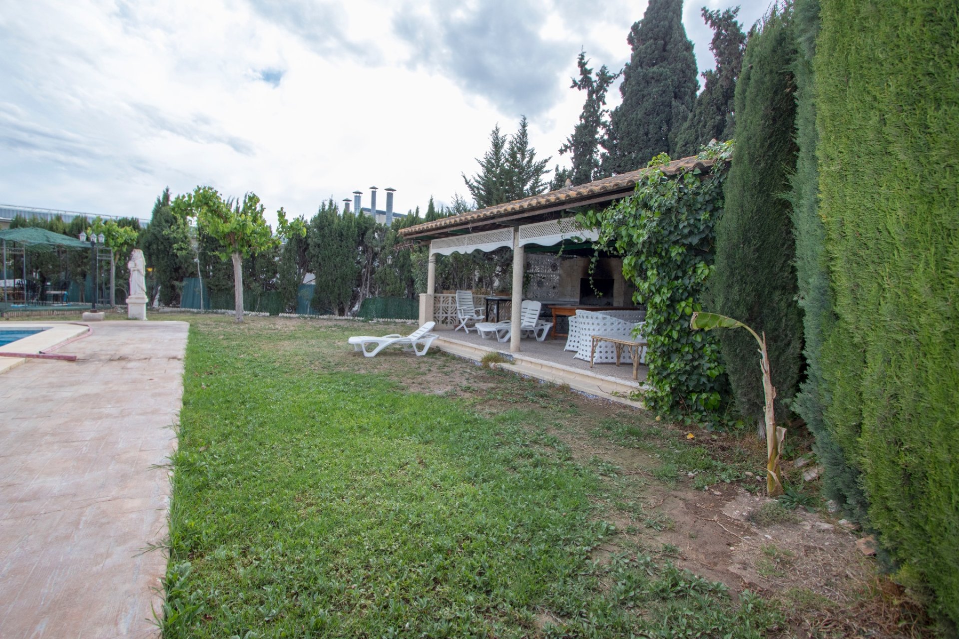Resale - Country Property -
Albatera