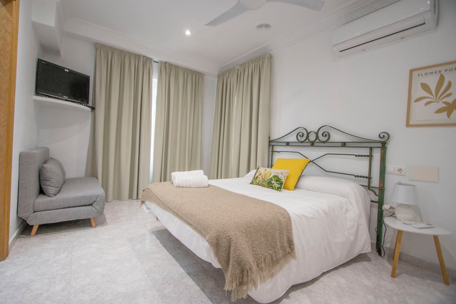 Resale - Country Property -
Albatera