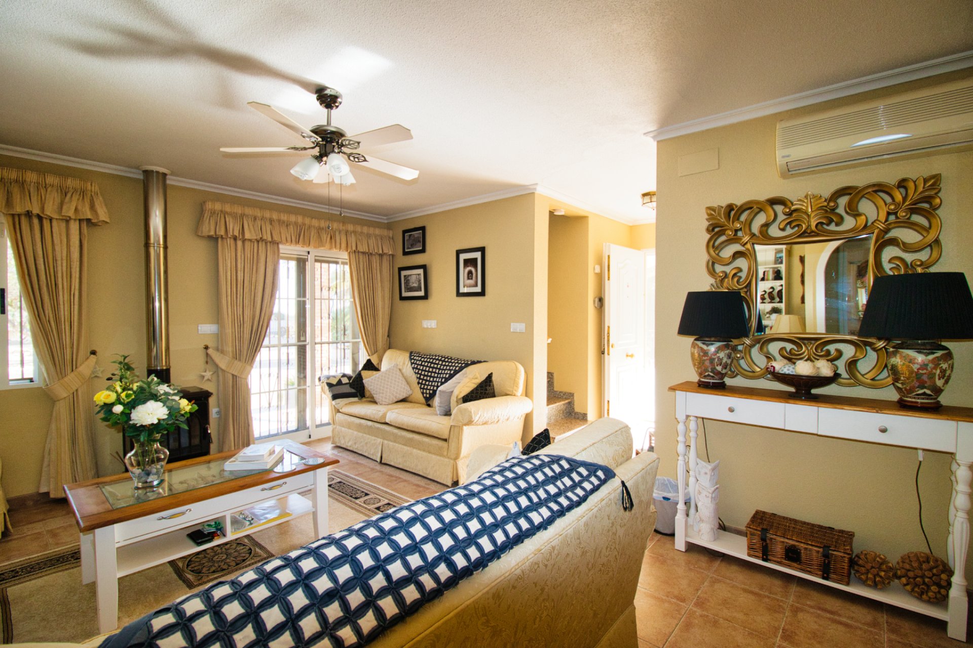 Resale - Country Property -
Albatera