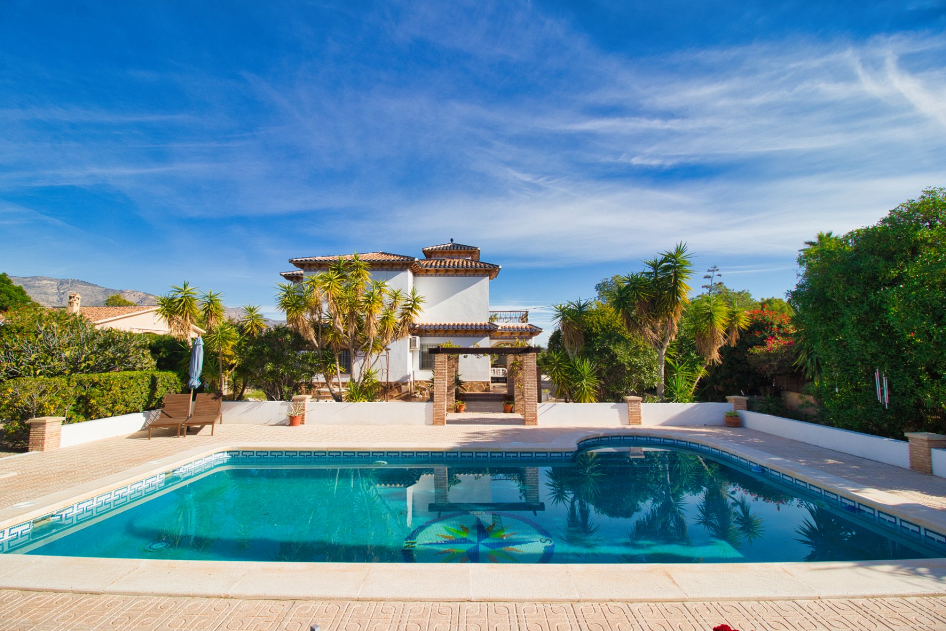 Resale - Country Property -
Albatera