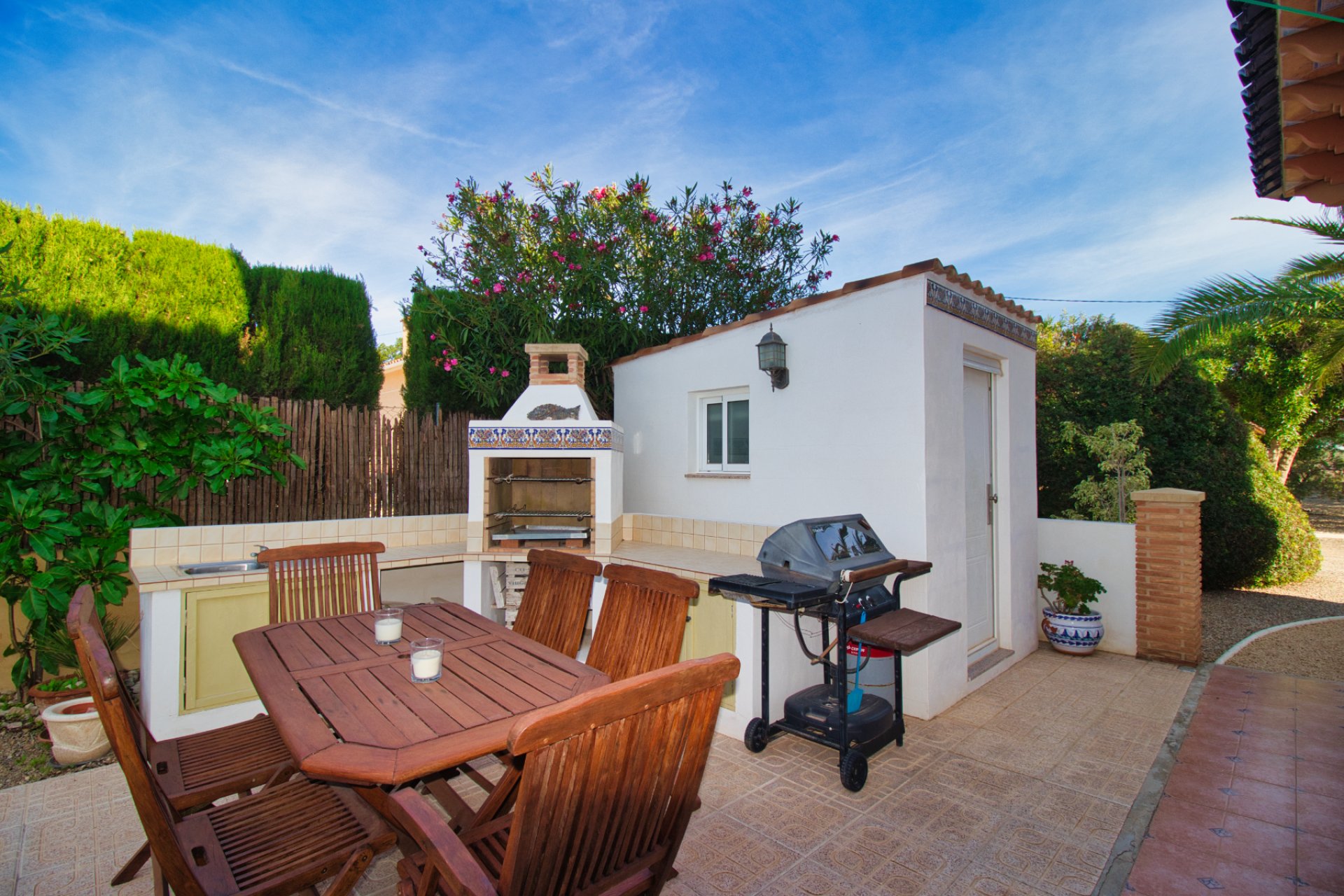 Resale - Country Property -
Albatera