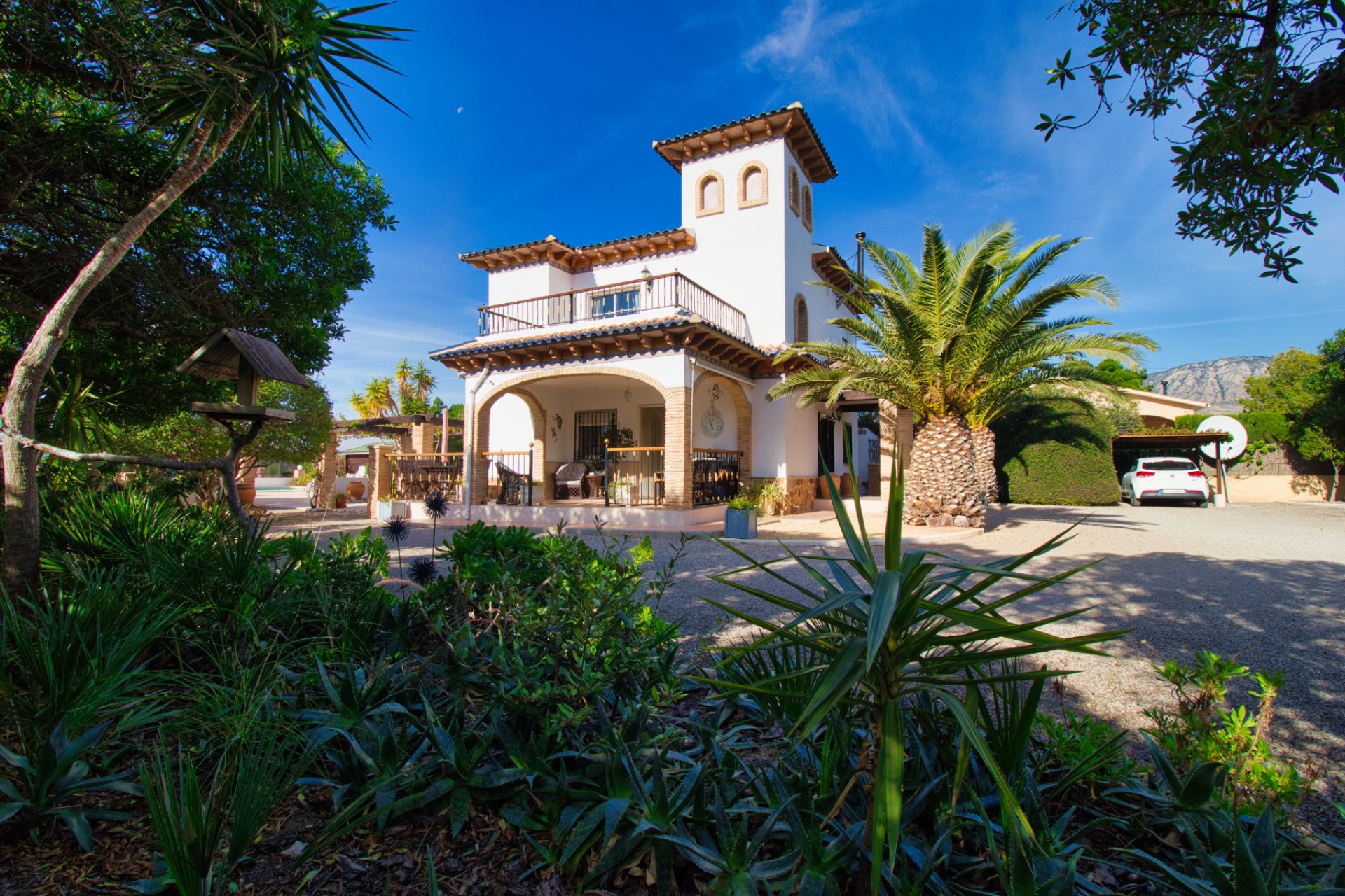 Resale - Country Property -
Albatera