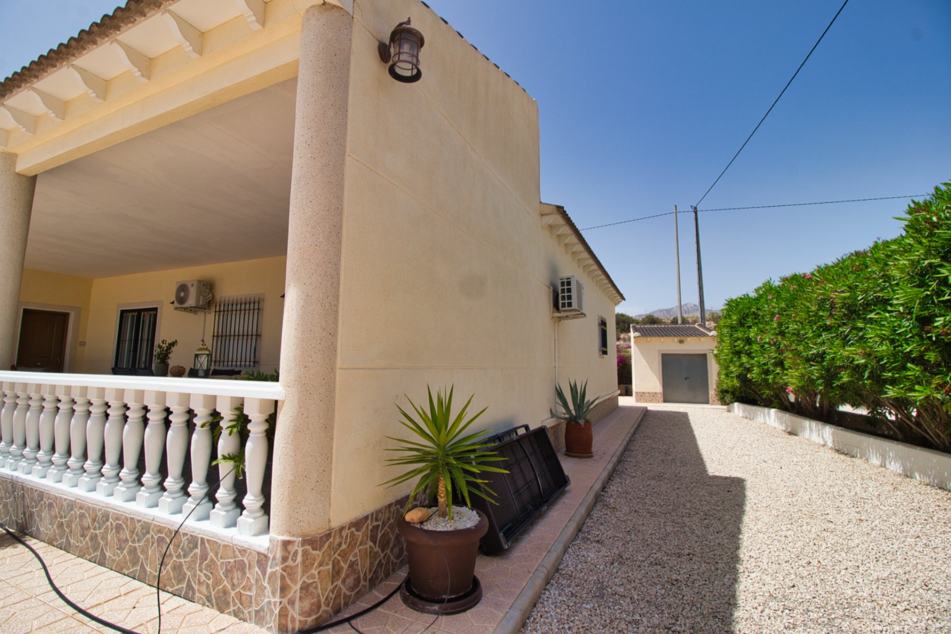 Resale - Country Property -
Albatera