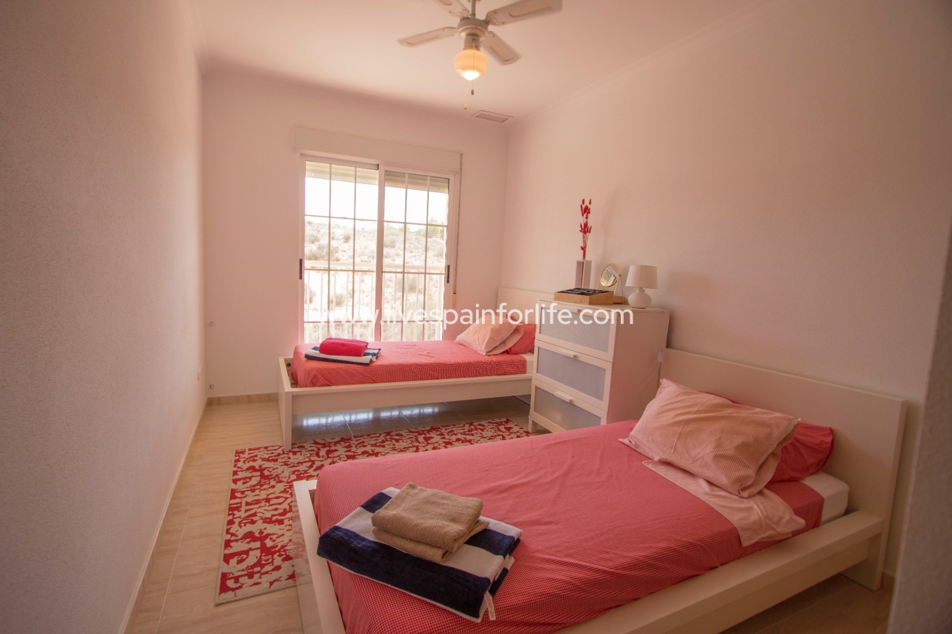 Resale - Country Property -
Albatera