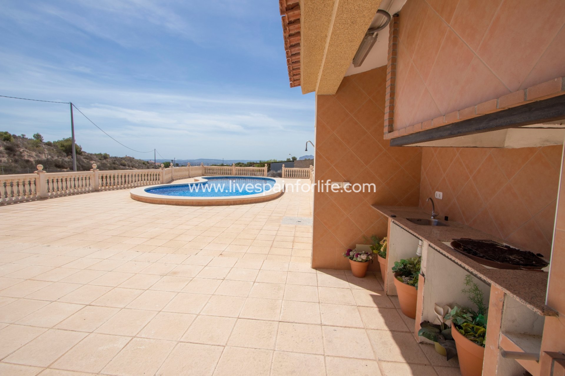 Resale - Country Property -
Albatera