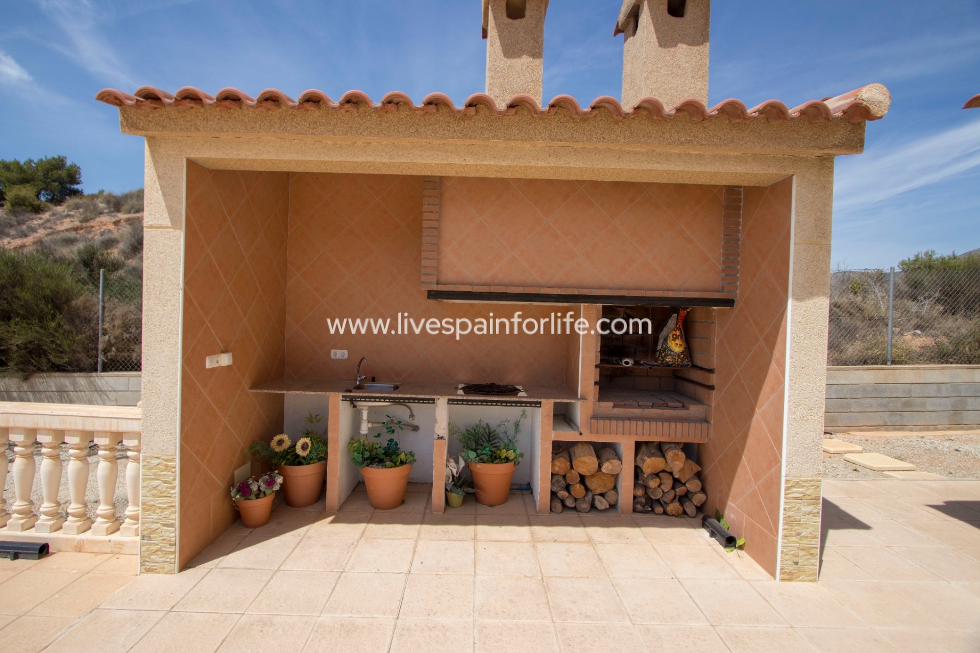 Resale - Country Property -
Albatera