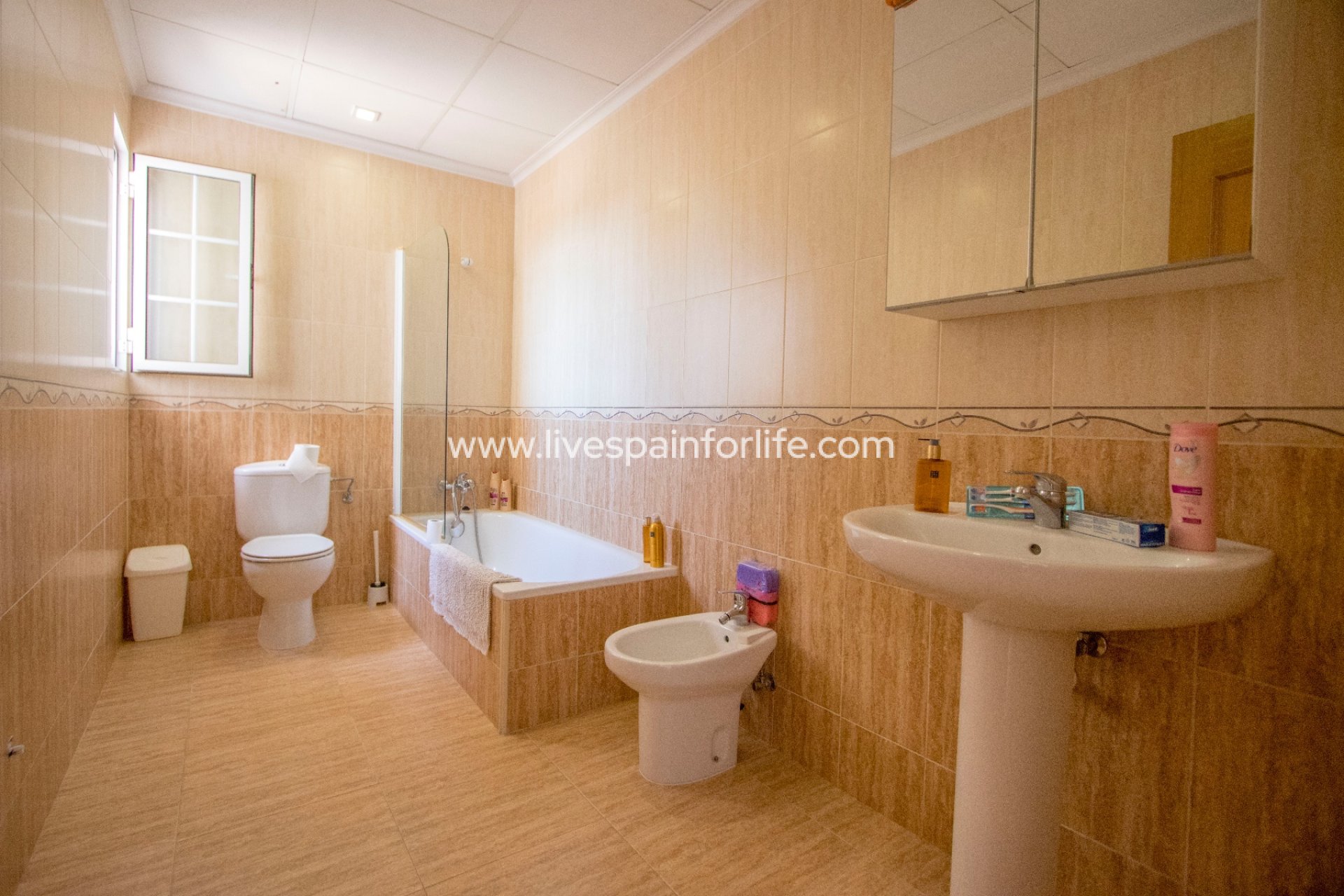 Resale - Country Property -
Albatera