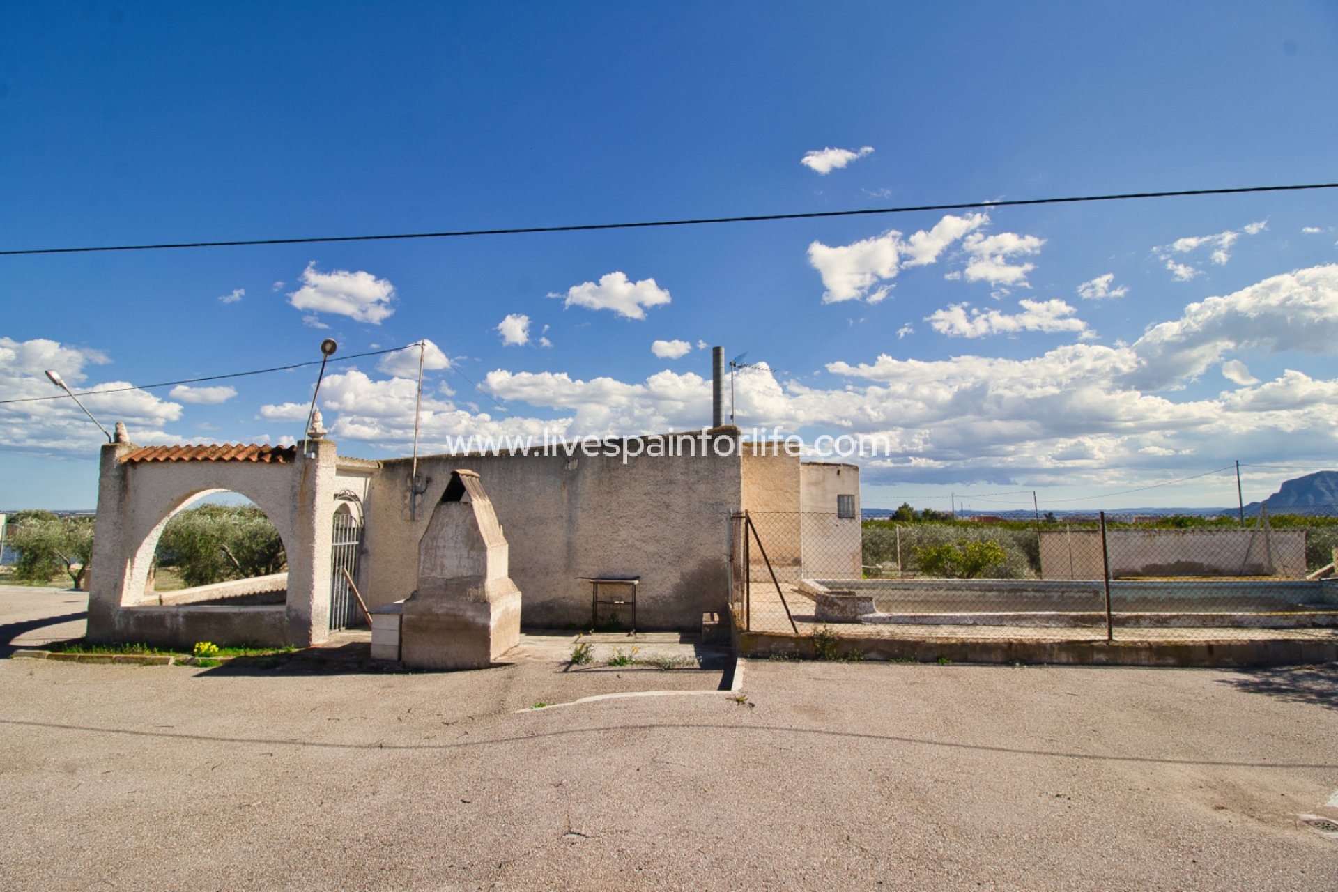 Resale - Country Property -
Albatera