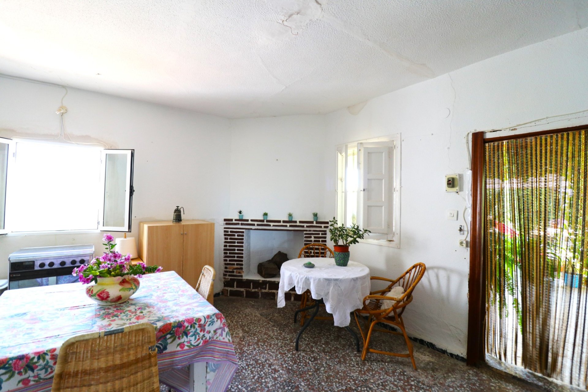 Resale - Country Property -
Albatera