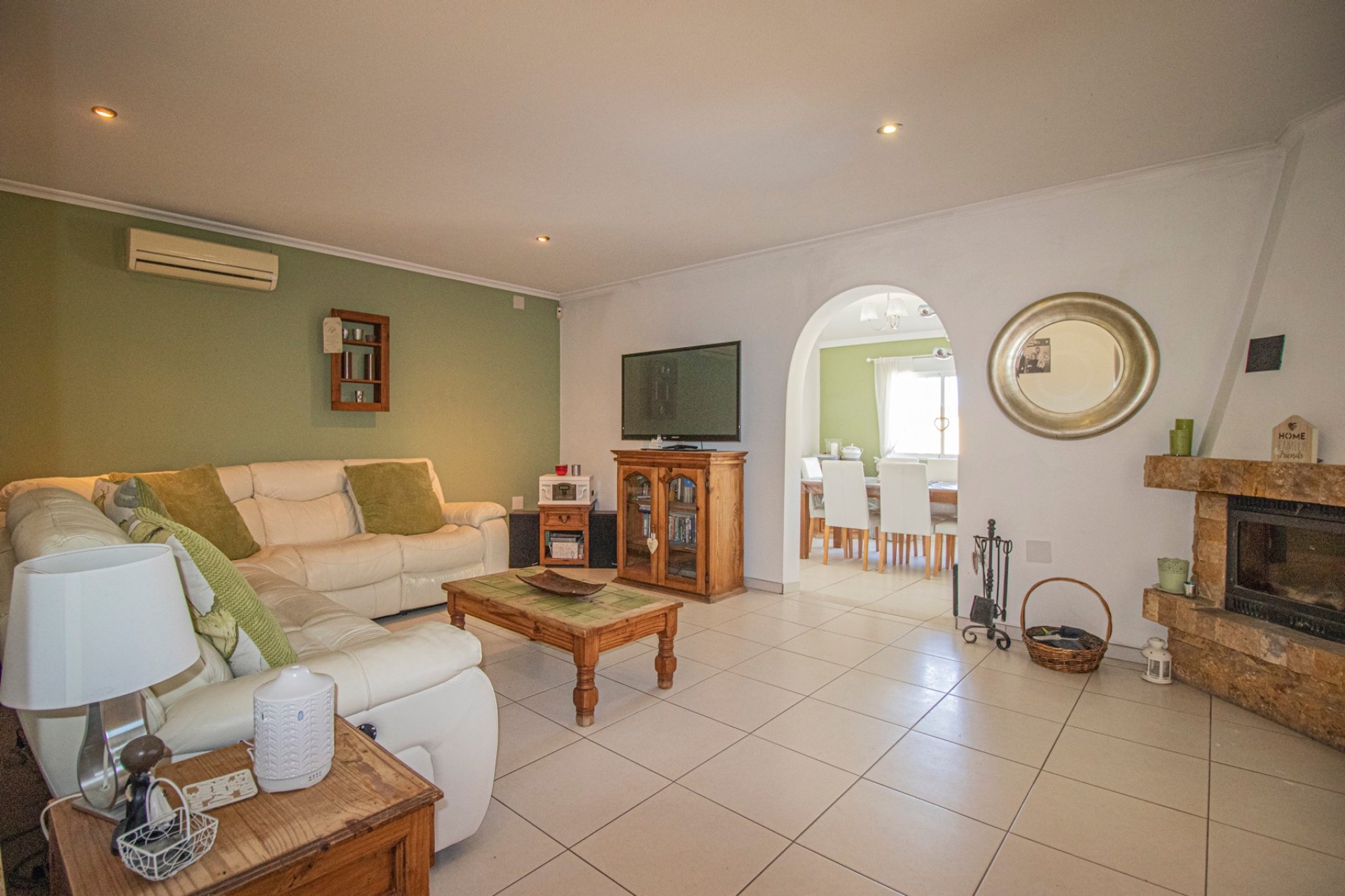 Resale - Country Property -
Albatera