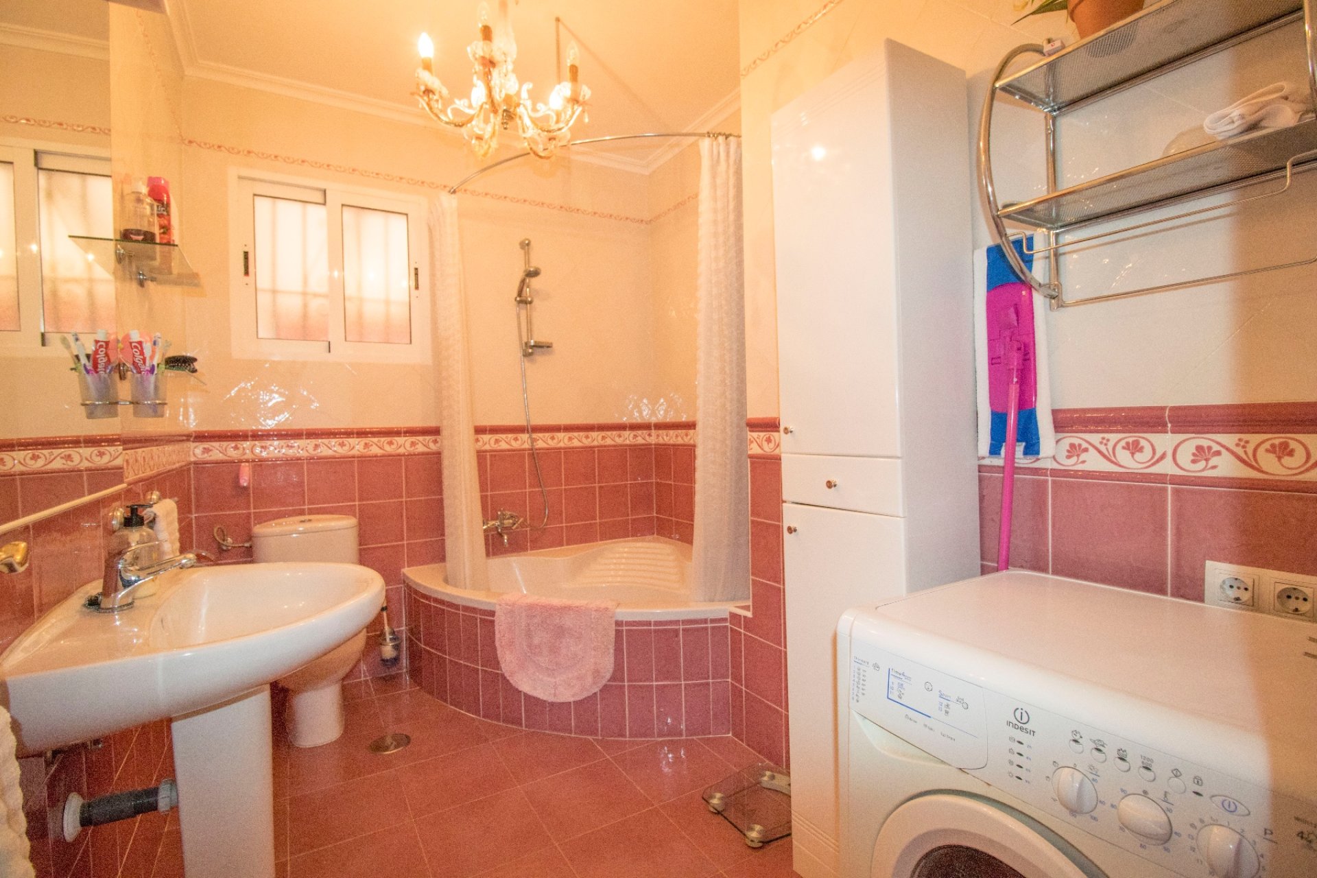 Resale - Country Property -
Albatera