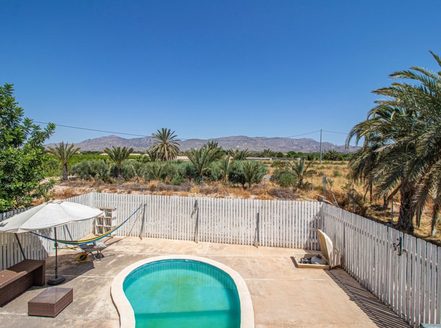 Resale - Country Property -
Albatera