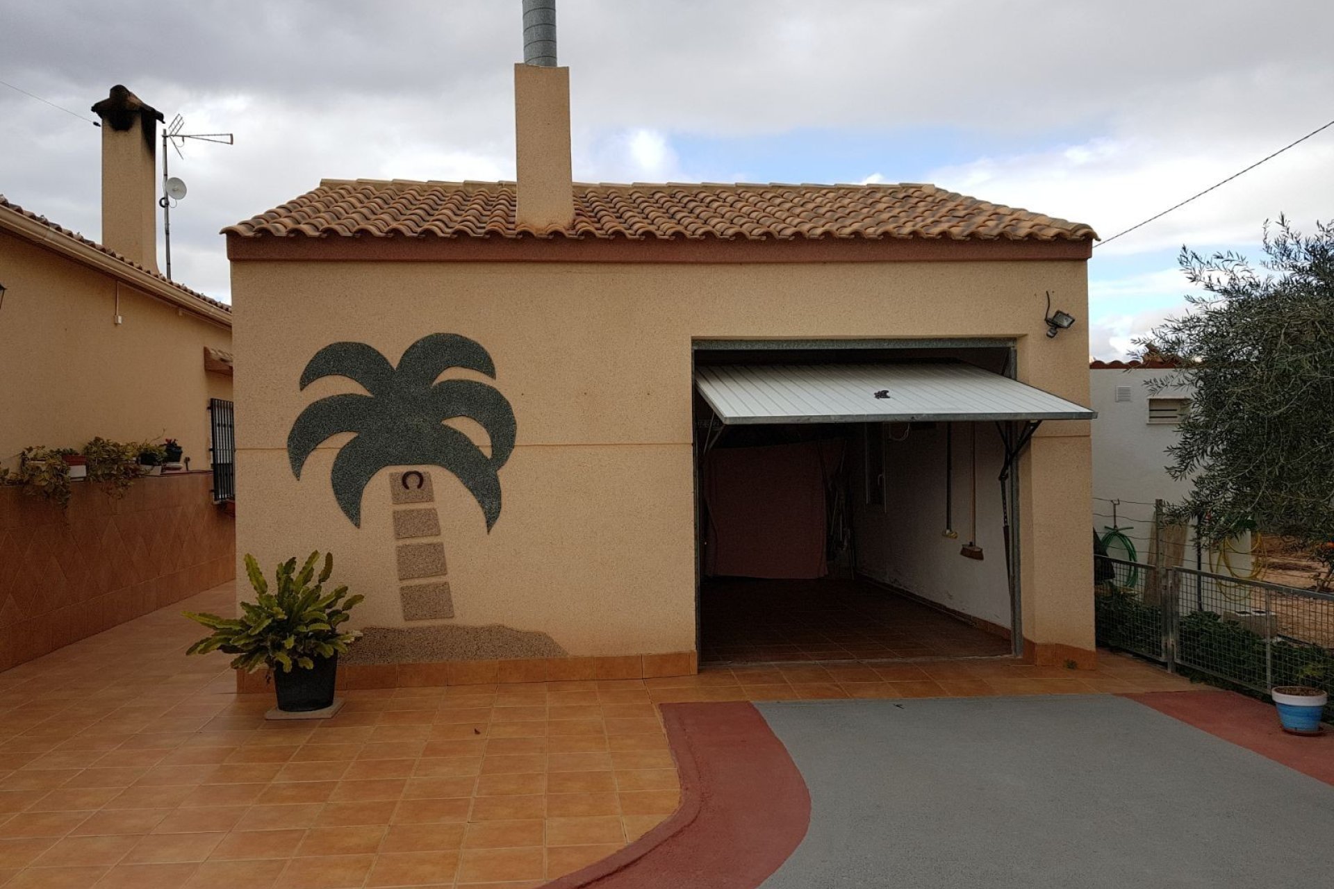 Resale - Country Property -
Albatera