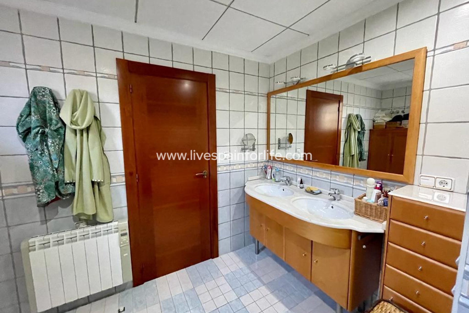 Resale - Country Property -
Albatera