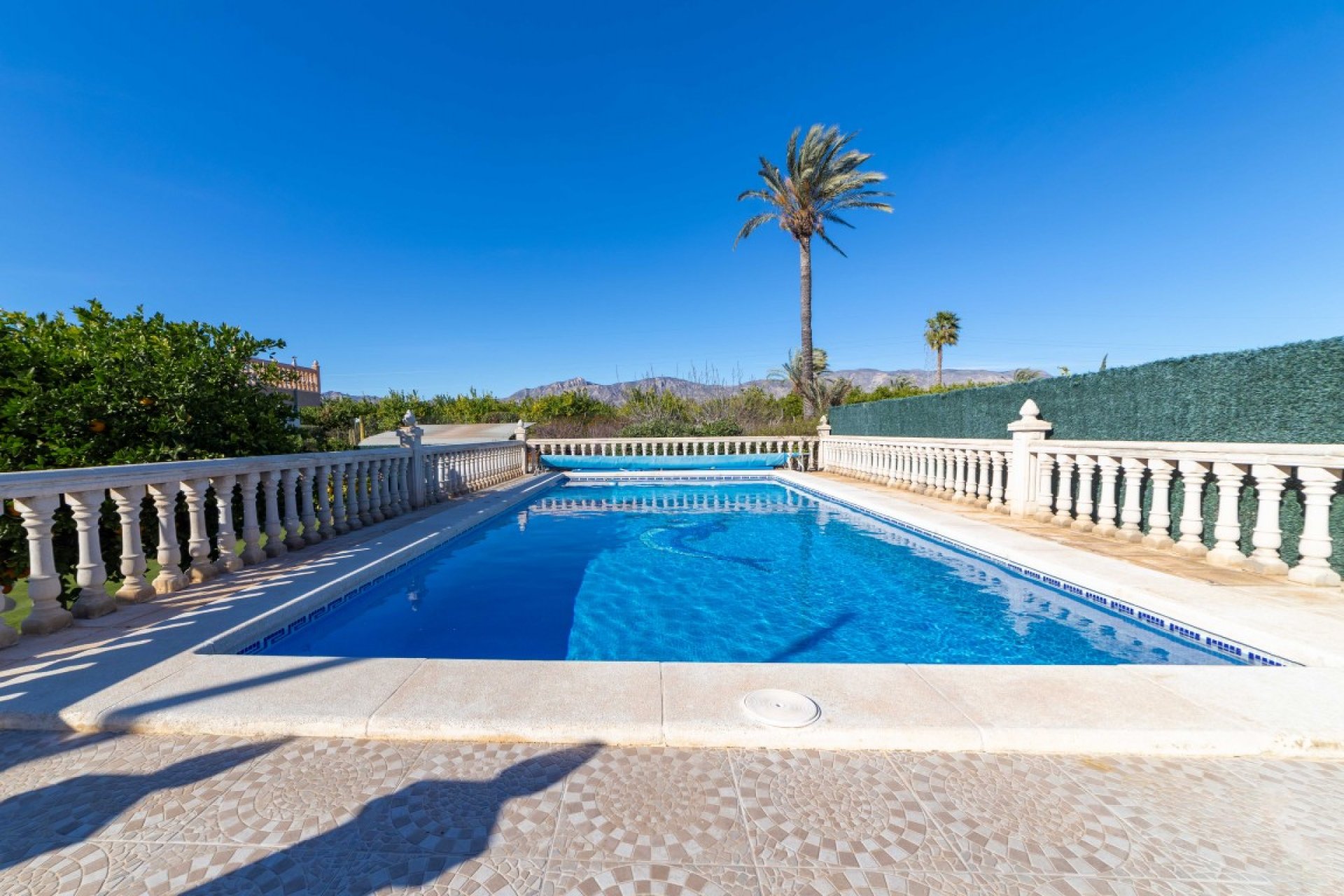 Resale - Country Property -
Albatera