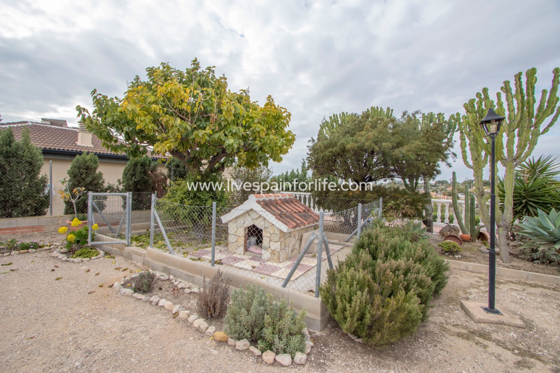 Resale - Country Property -
Albatera