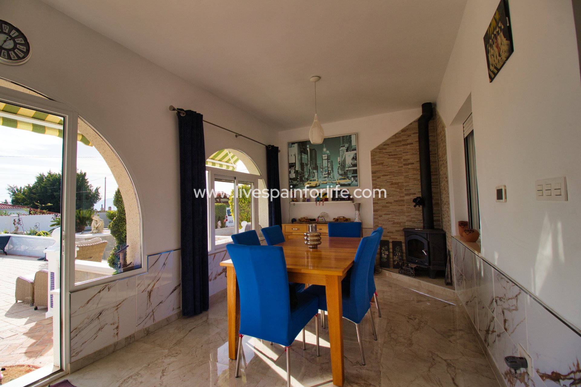 Resale - Country Property -
Albatera