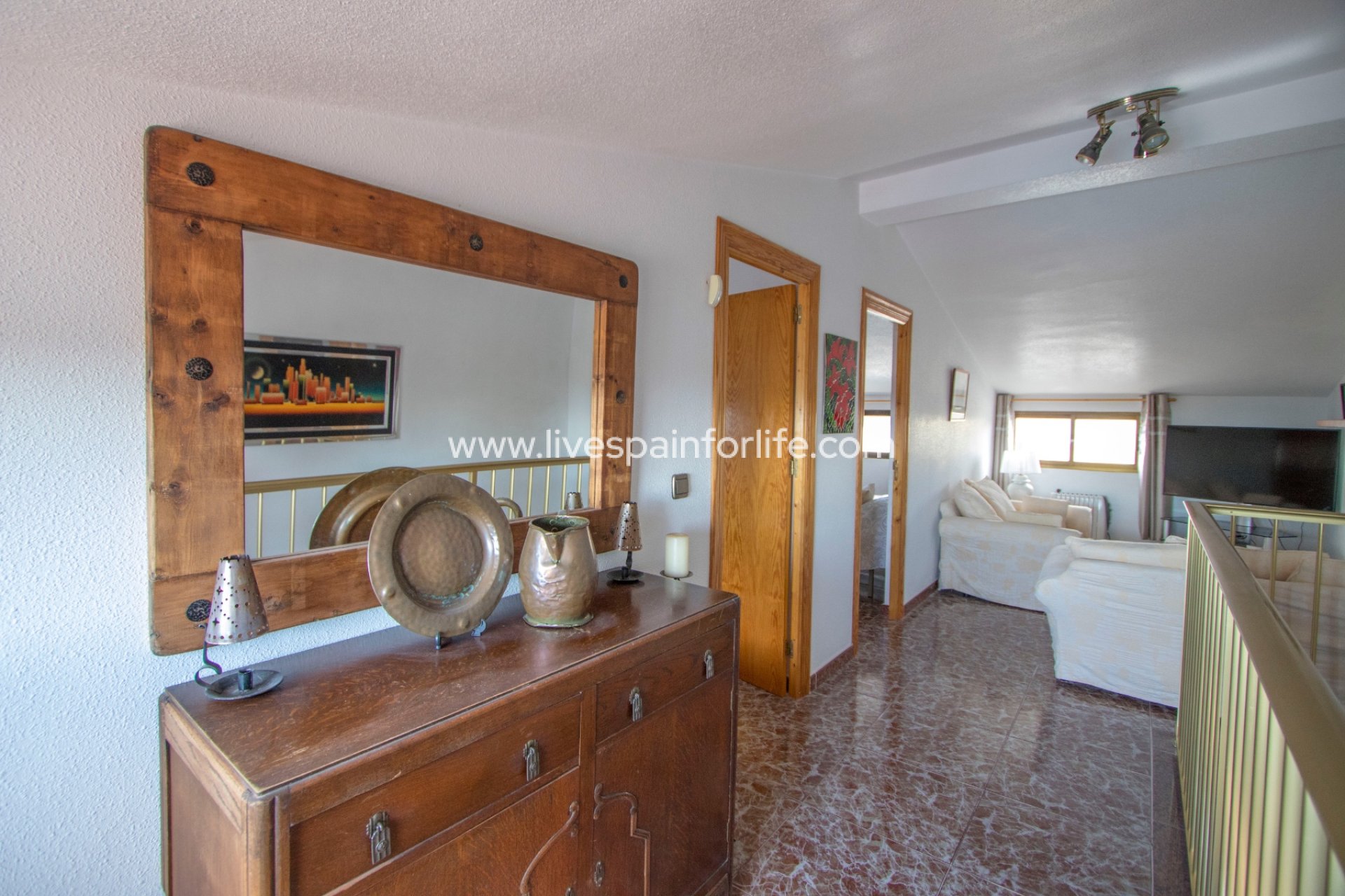 Resale - Country Property -
Albatera