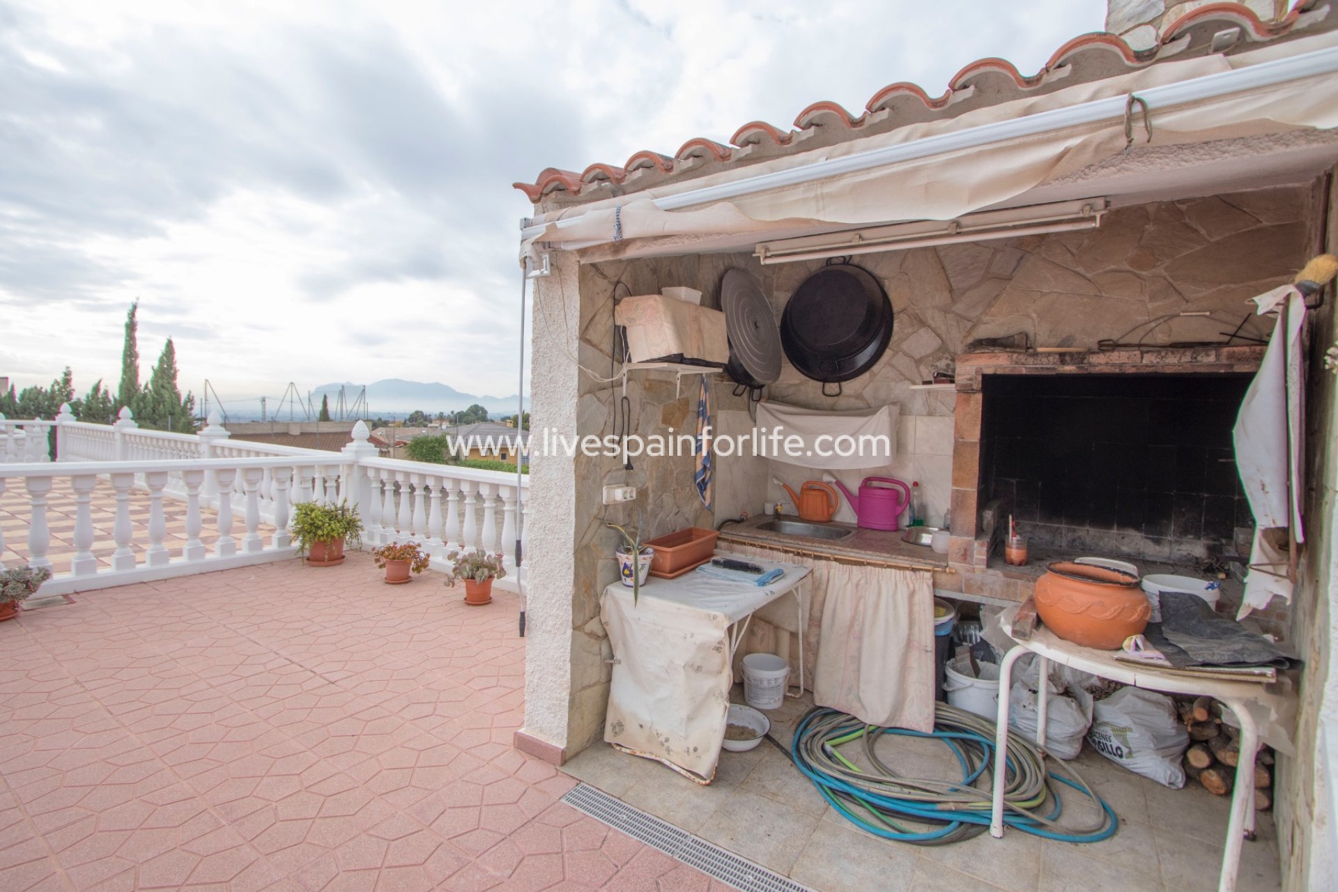 Resale - Country Property -
Albatera