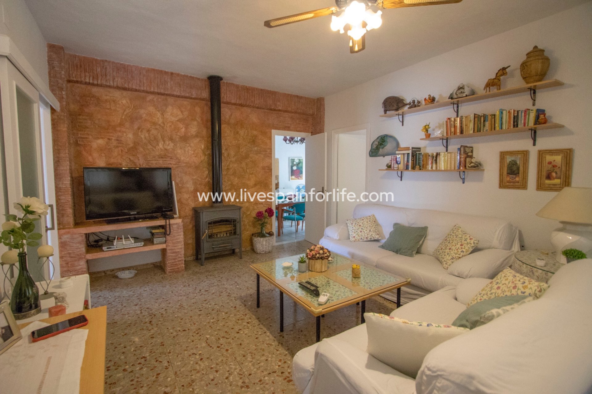 Resale - Country Property -
Albatera