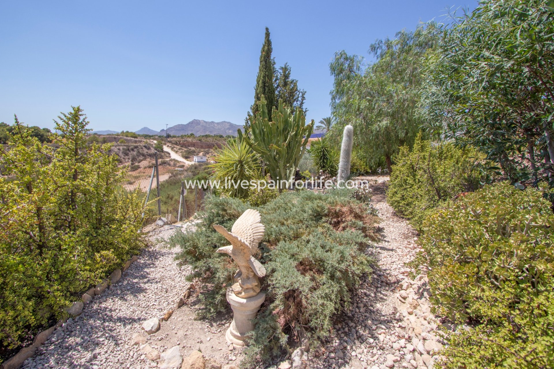 Resale - Country Property -
Albatera