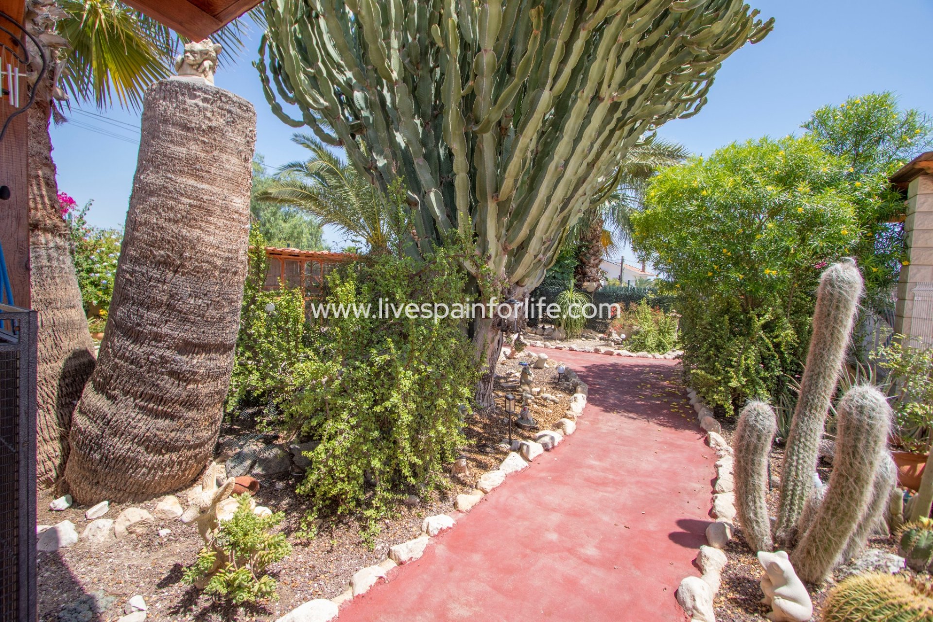 Resale - Country Property -
Albatera