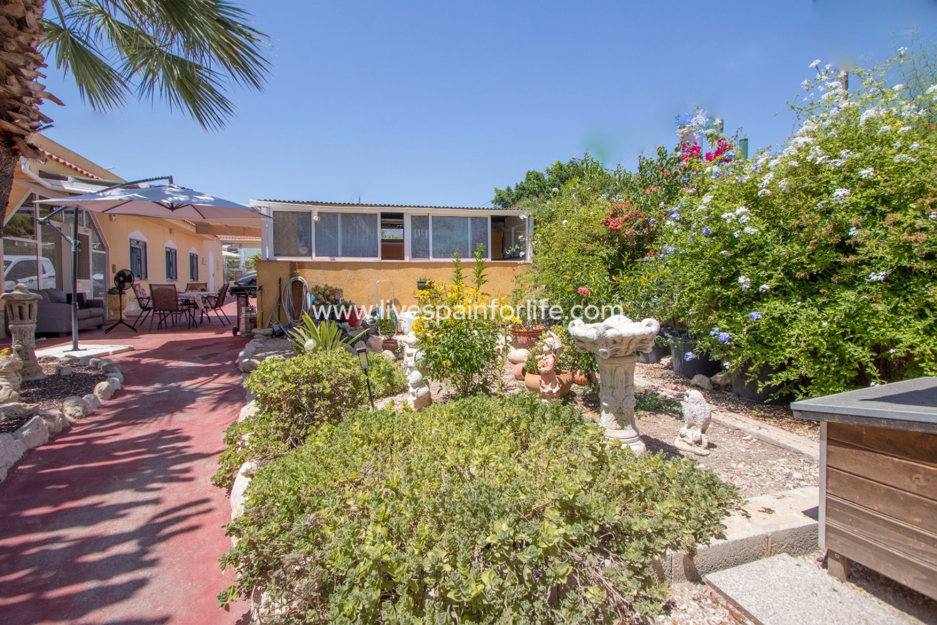 Resale - Country Property -
Albatera