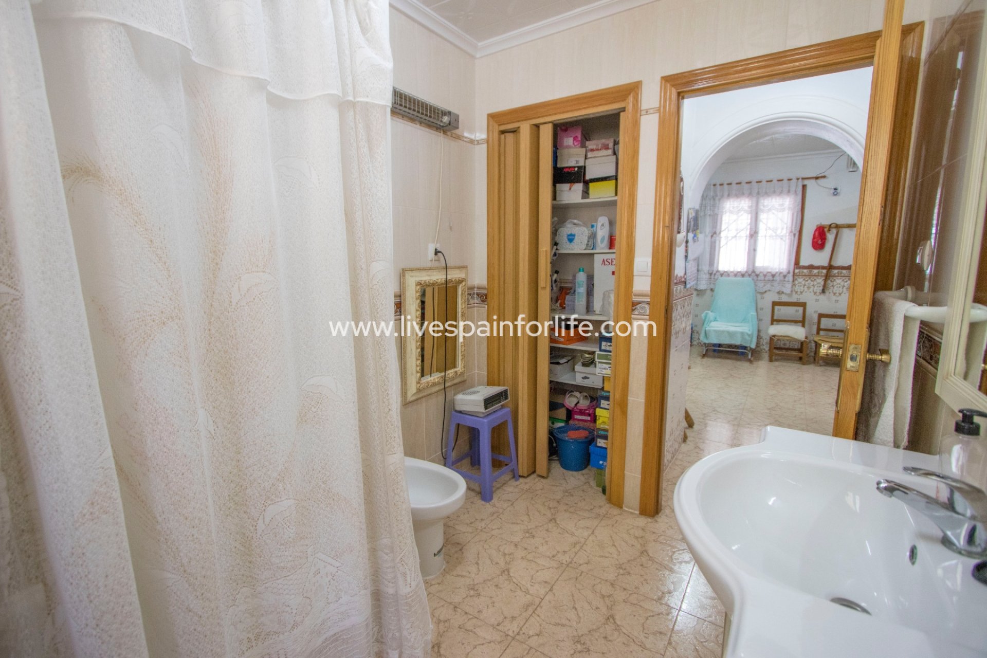 Resale - Country Property -
Albatera